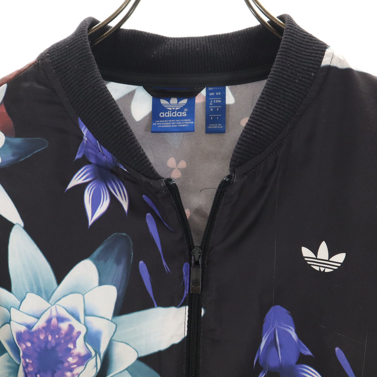 adidas アディダス 花柄 トレフォイルロゴプリント ブルゾン M ブラック系 レディース