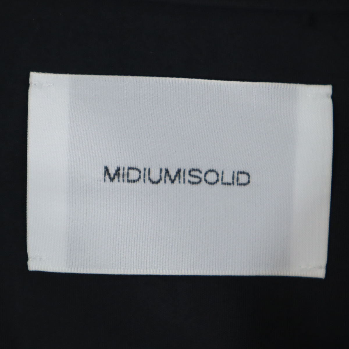 MIDIUMISOLID ミディウミソリッド 日本製 長袖 Aライン シャツ 黒 レディース