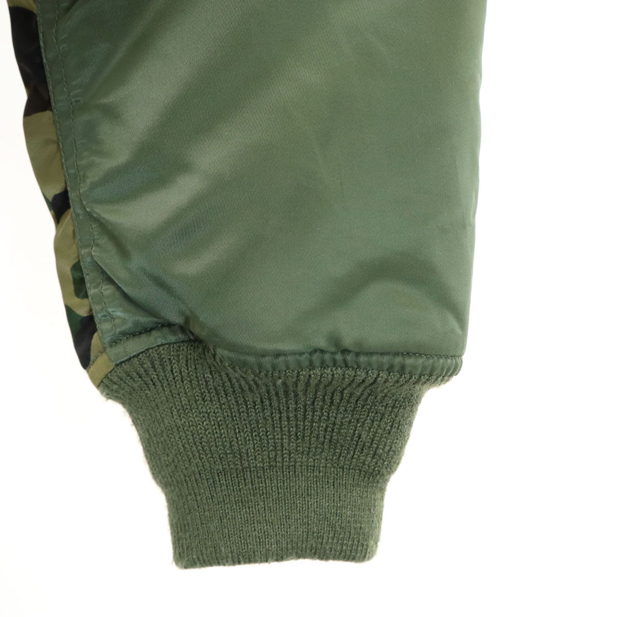 A BATHING APE アベイシングエイプ シャーク カモフラ柄 レイヤード フライトジャケット S カーキ MA-1 中綿 メンズ