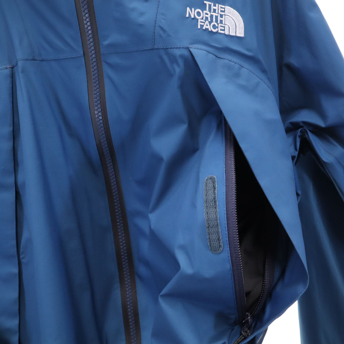 THE NORTH FACE ノースフェイス ゴアテックス マウンテンインサレーション ジャケット M ネイビー NY17107 アウトドア 中綿 メンズ