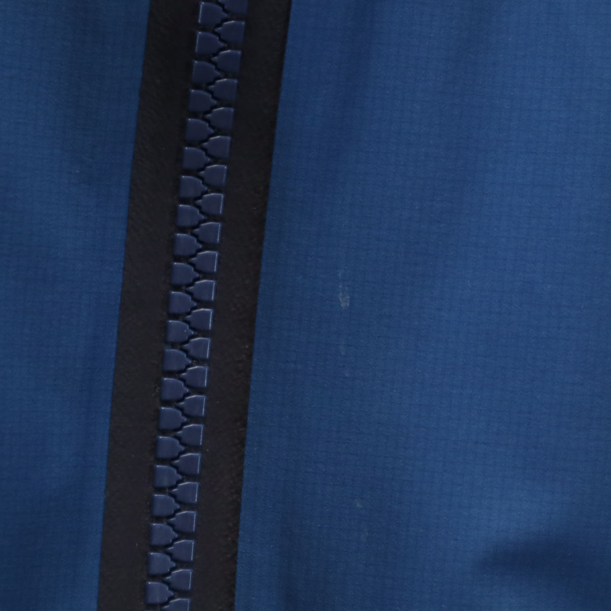 THE NORTH FACE ノースフェイス ゴアテックス マウンテンインサレーション ジャケット M ネイビー NY17107 アウトドア 中綿 メンズ