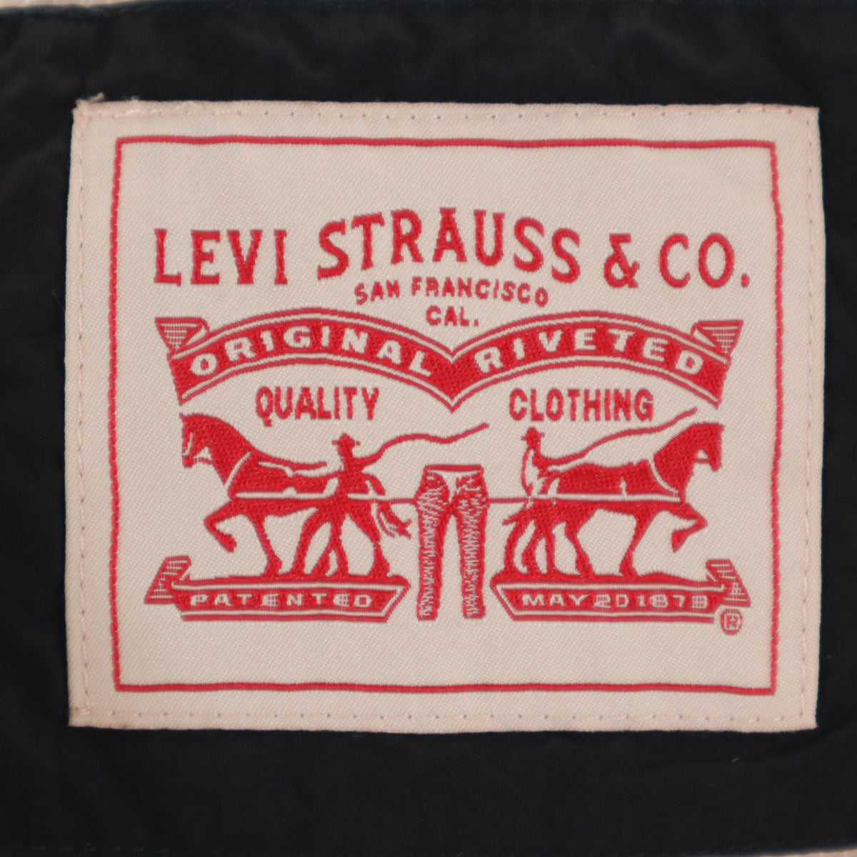 Levi's リーバイス キルティングジャケット L ブラック 中綿 メンズ