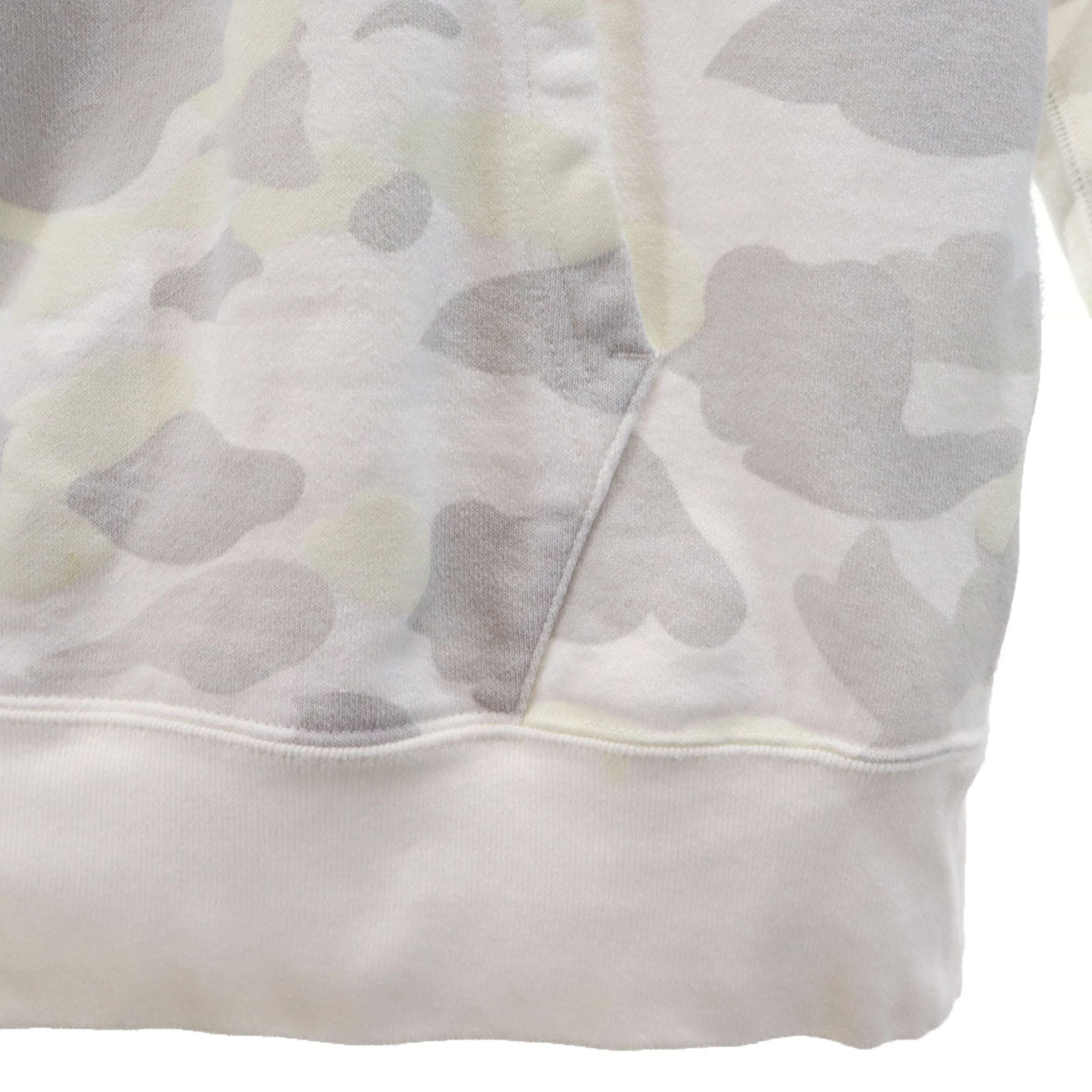 A BATHING APE アベイシングエイプ 日本製 蓄光 長袖 スウェットパーカー M ホワイト メンズ