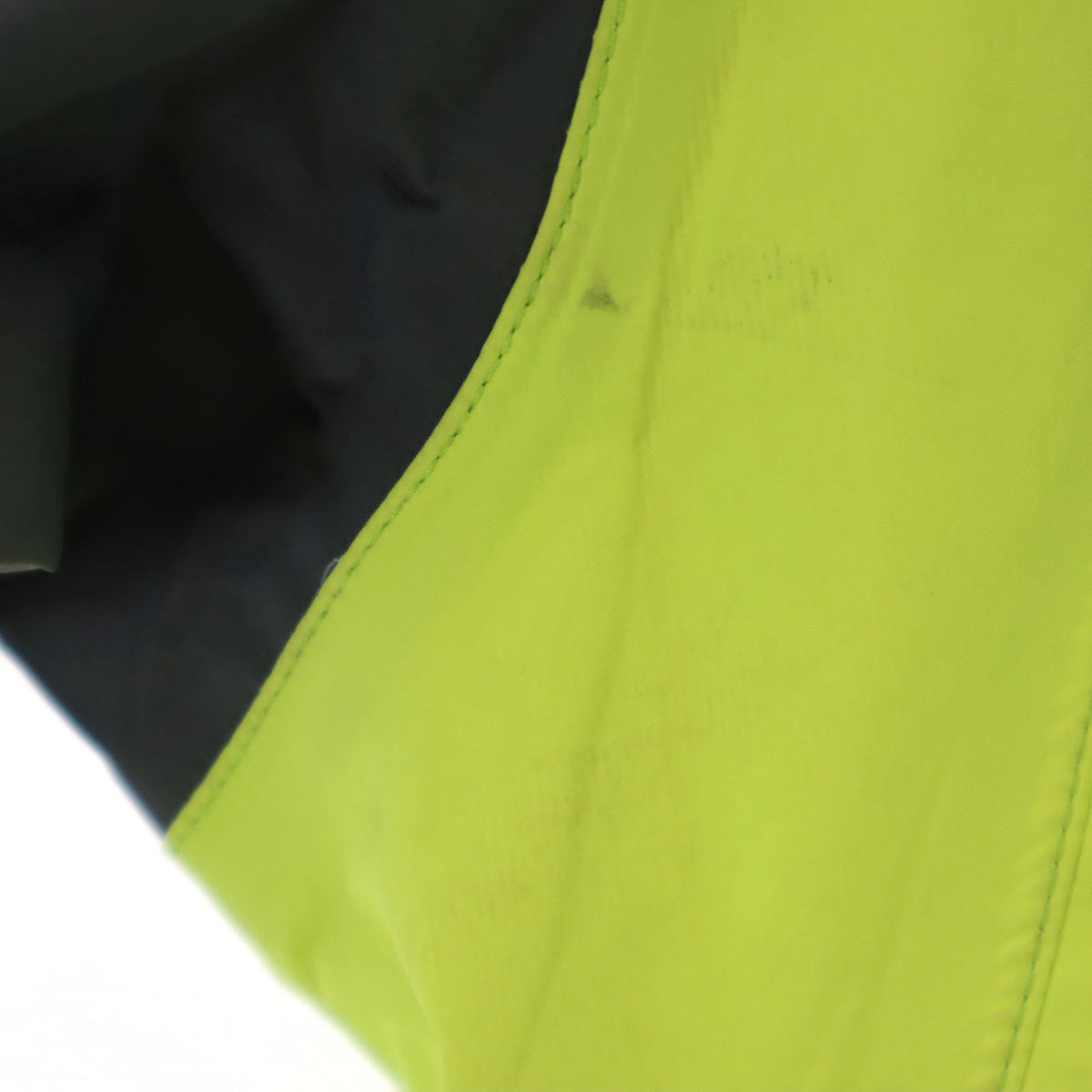 HELLY HANSEN ヘリーハンセン レインジャケット M イエローグリーン 収納袋付き メンズ