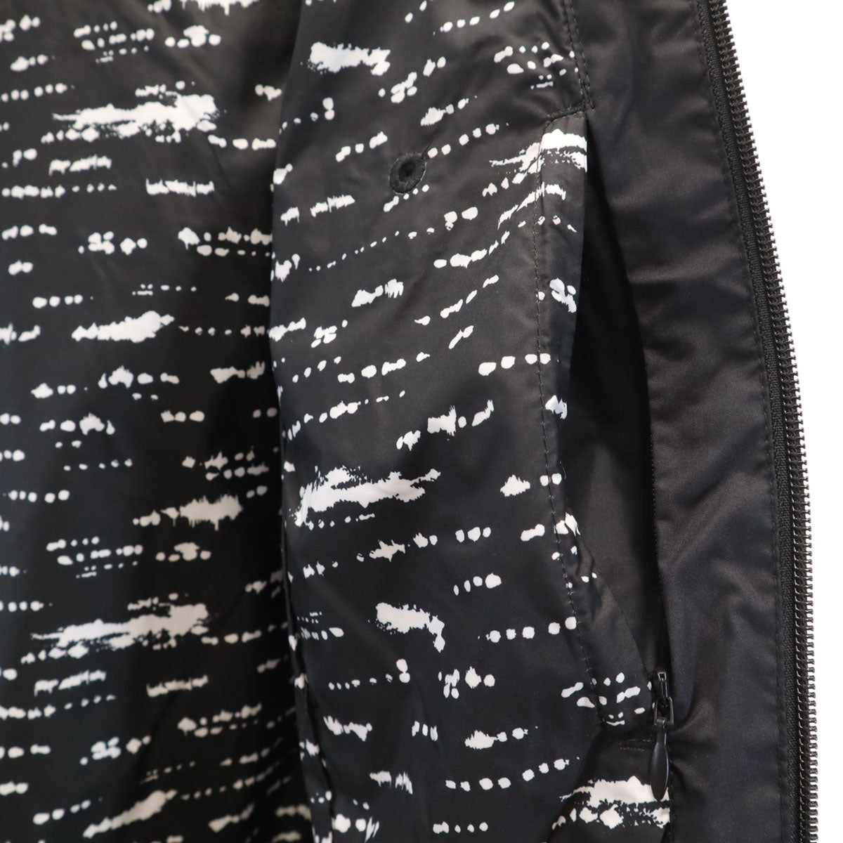 THE NORTH FACE ノースフェイス トマレス ベイ ジャケット XS ブラック NF0A3LHS アウトドア レディース