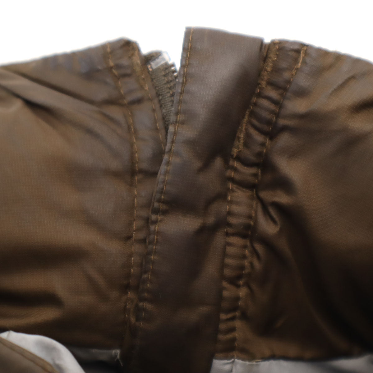 patagonia パタゴニア ダウンジャケット S 8 ブラウン 68575FA11 アウトドア キッズ