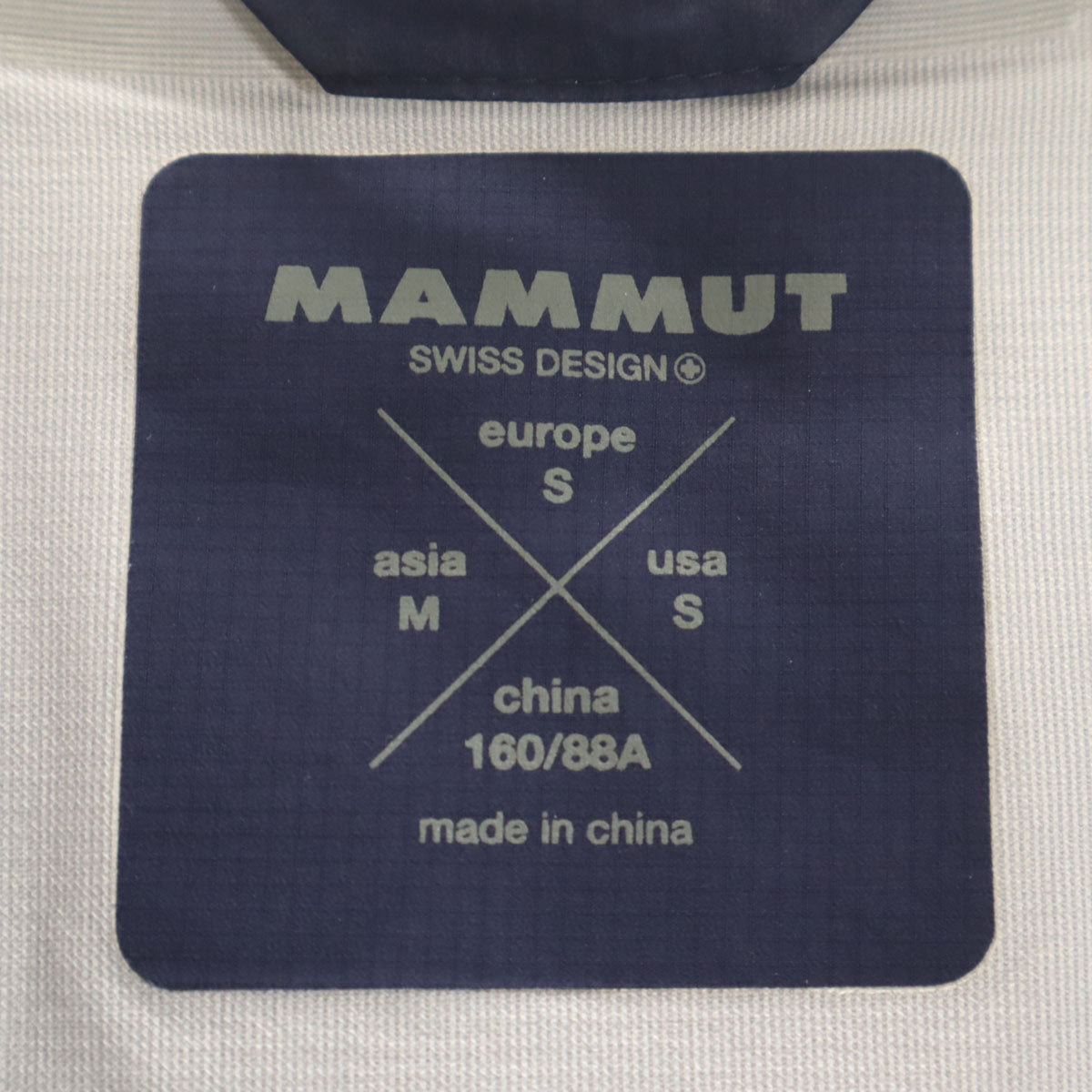 Mammut マムート ナイロンジャケット M ブルー アウトドア 収納袋付き レディース