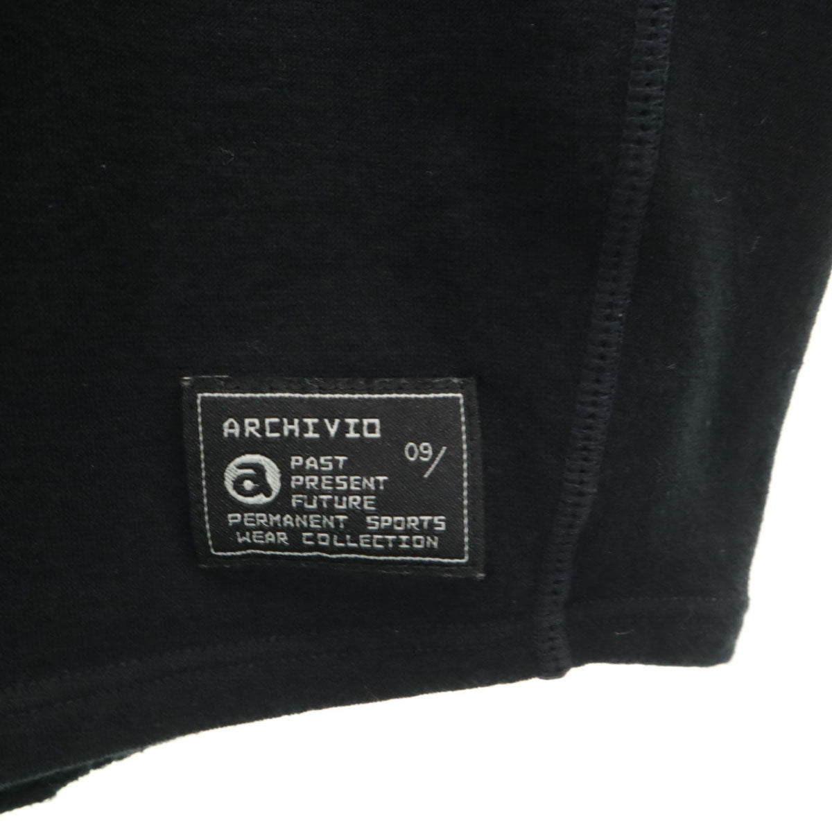 ARCHIVIO アルチビオ 長袖 タートルネック Tシャツ 48 ブラック メンズ