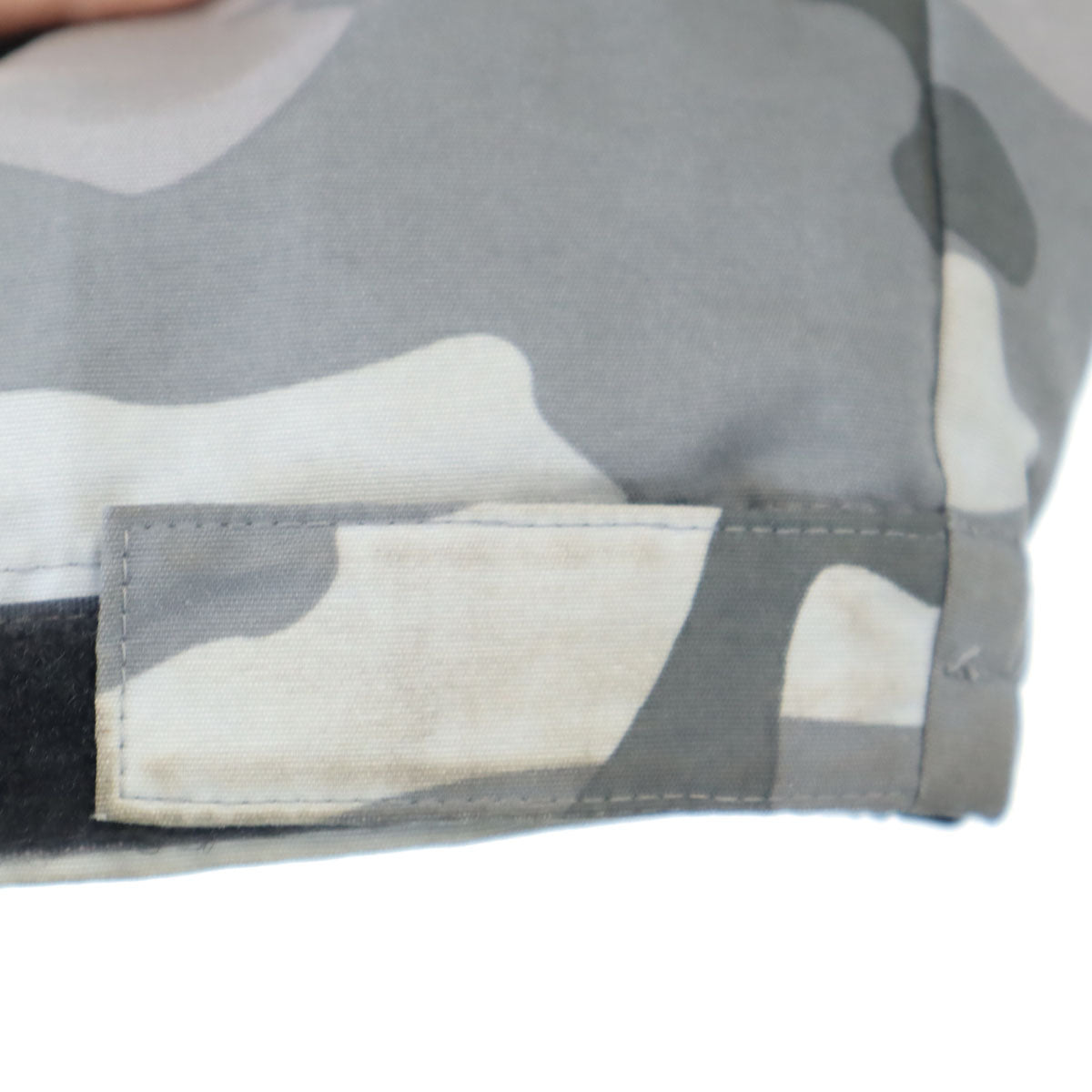 Columbia コロンビア 迷彩柄 ナイロンジャケット L ブラック フーディー アウトドア メンズ