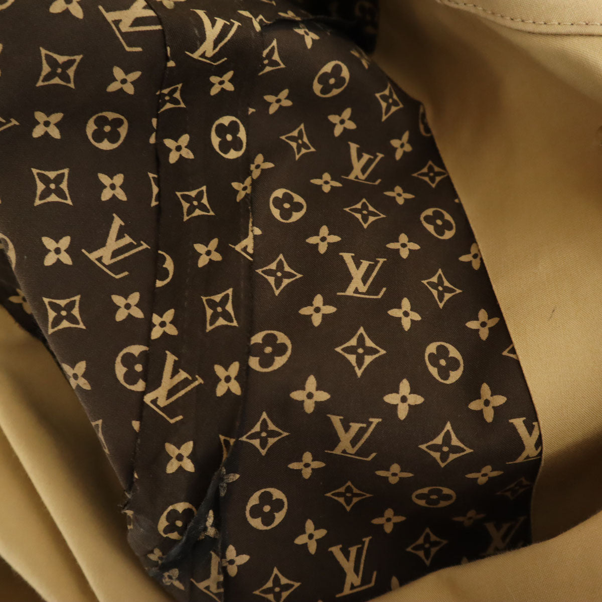 LOUIS VUITTON ルイヴィトン 英国製 トレンチコート 34 ベージュ レディース