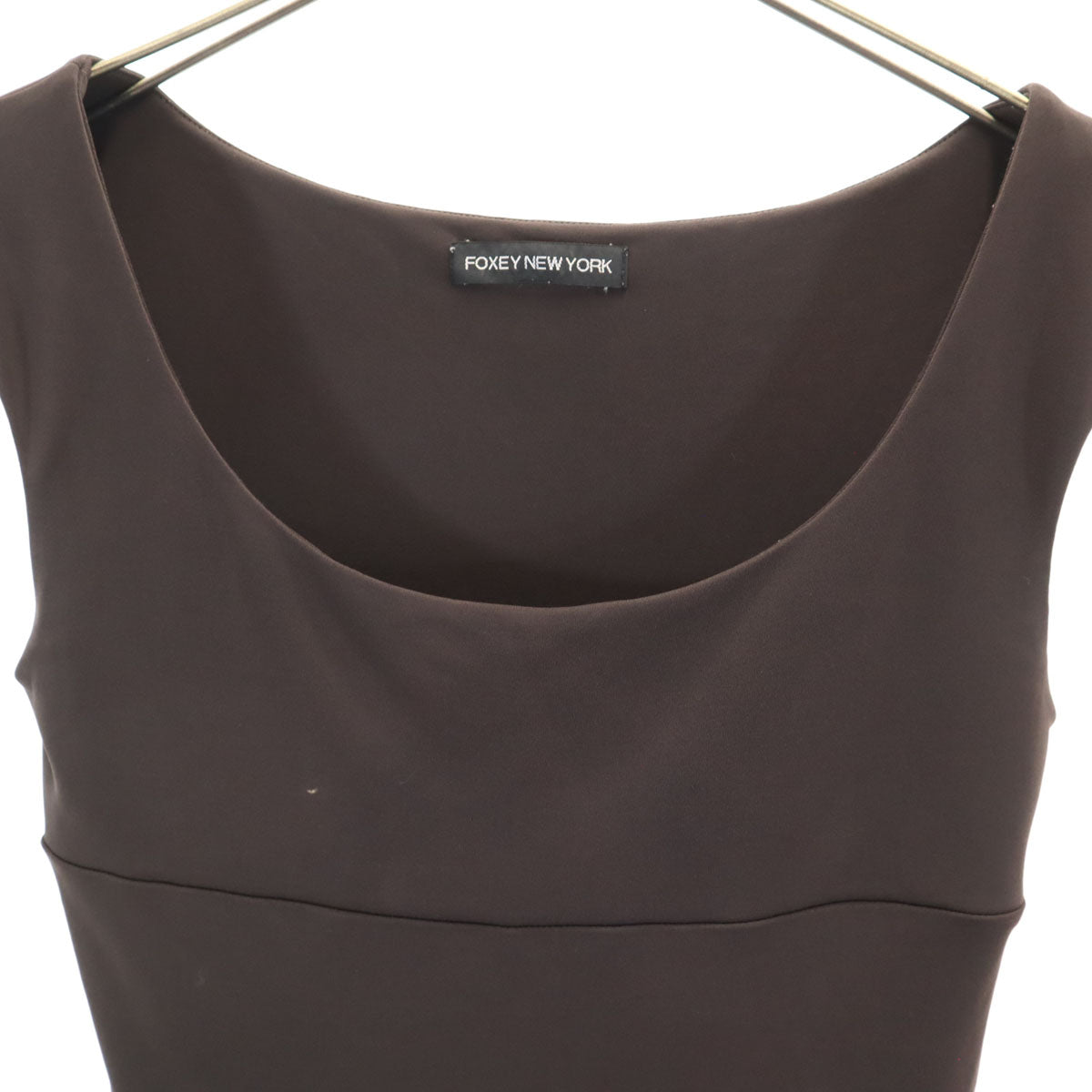 FOXEY NEW YORK フォクシーニューヨーク 日本製 ノースリーブ カットソー ブラウン レディース