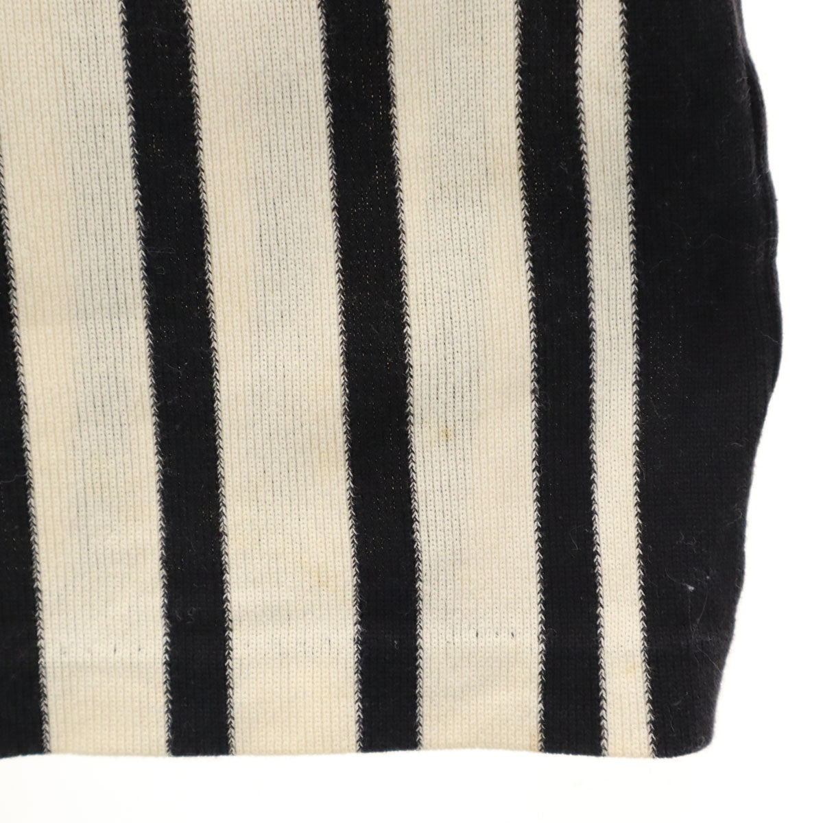 i.s. ISSEY MIYAKE アイエス イッセイミヤケ 90s 日本製 オールド ストライプ柄 ノースリーブ ニット 9 アイボリー レディース