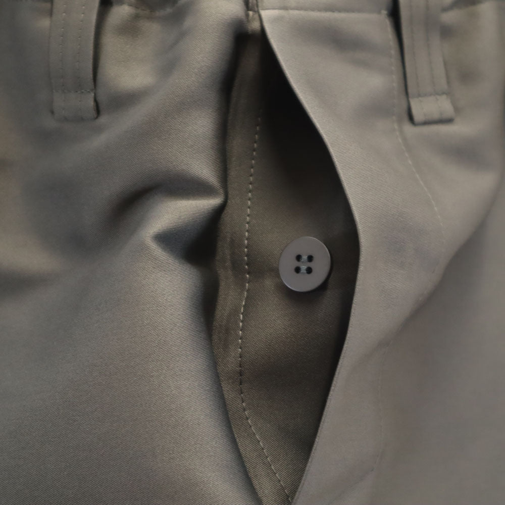 アイエムメン 日本製 ボタンフライ テーパードパンツ 2 グリーン系 ISSEY MIYAKE メンズ