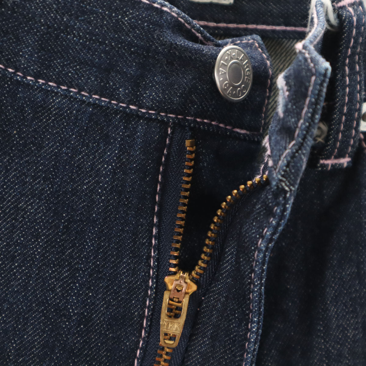 XLARGE エクストララージ バックロゴ ストレートデニムパンツ W32 インディゴブルー ジーンズ メンズ