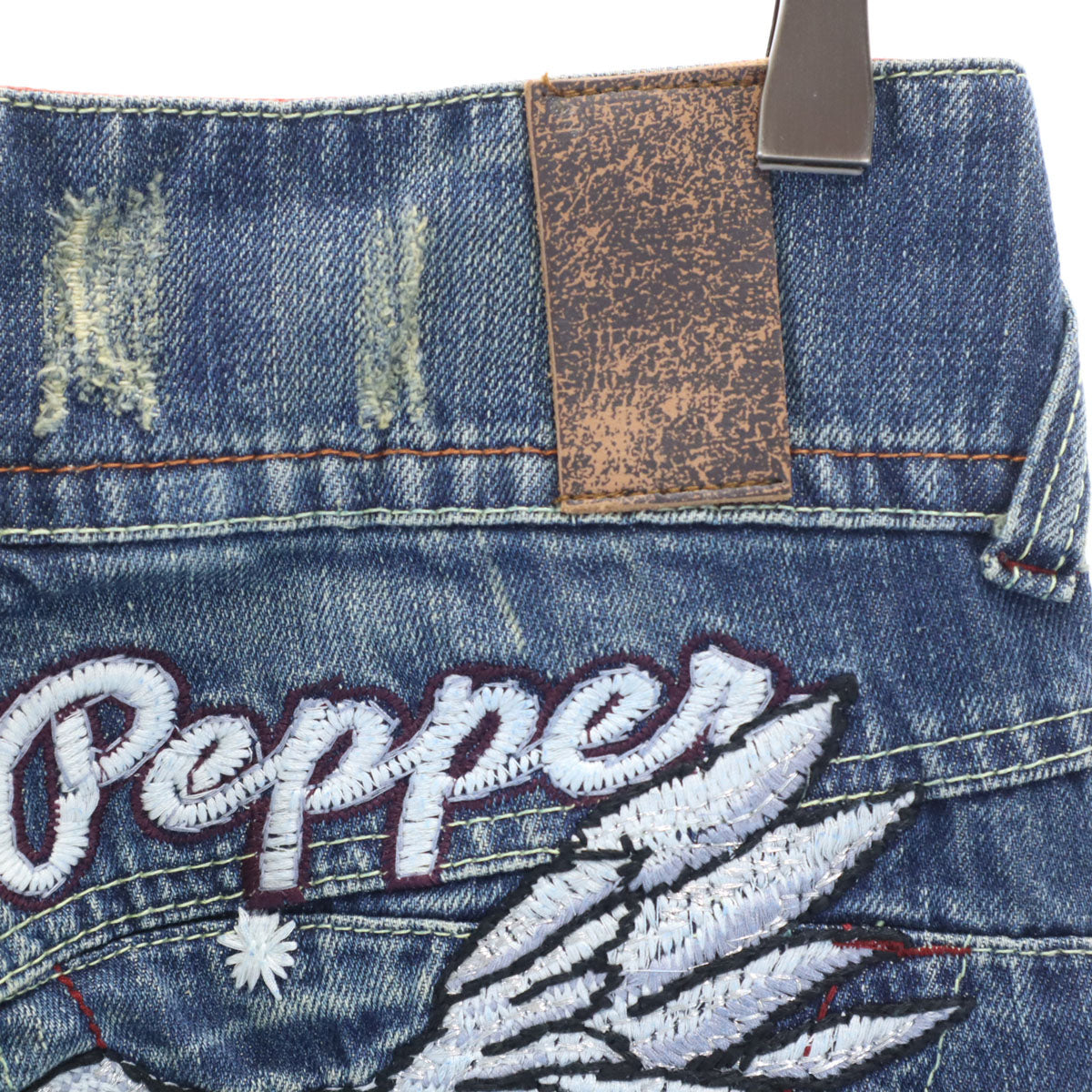 未使用 RED PEPPER レッドペッパー フラッシャー付き バック刺繍 ヴィンテージ加工 ブーツカットデニムパンツ W25 インディゴブルー ジーンズ レディース