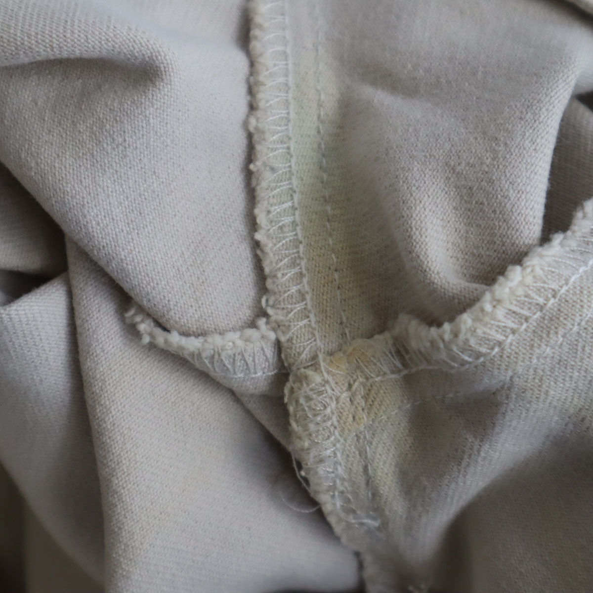 ARMANI JEANS アルマーニジーンズ イタリア製 パンツ W26 ベージュ バックリボン レディース