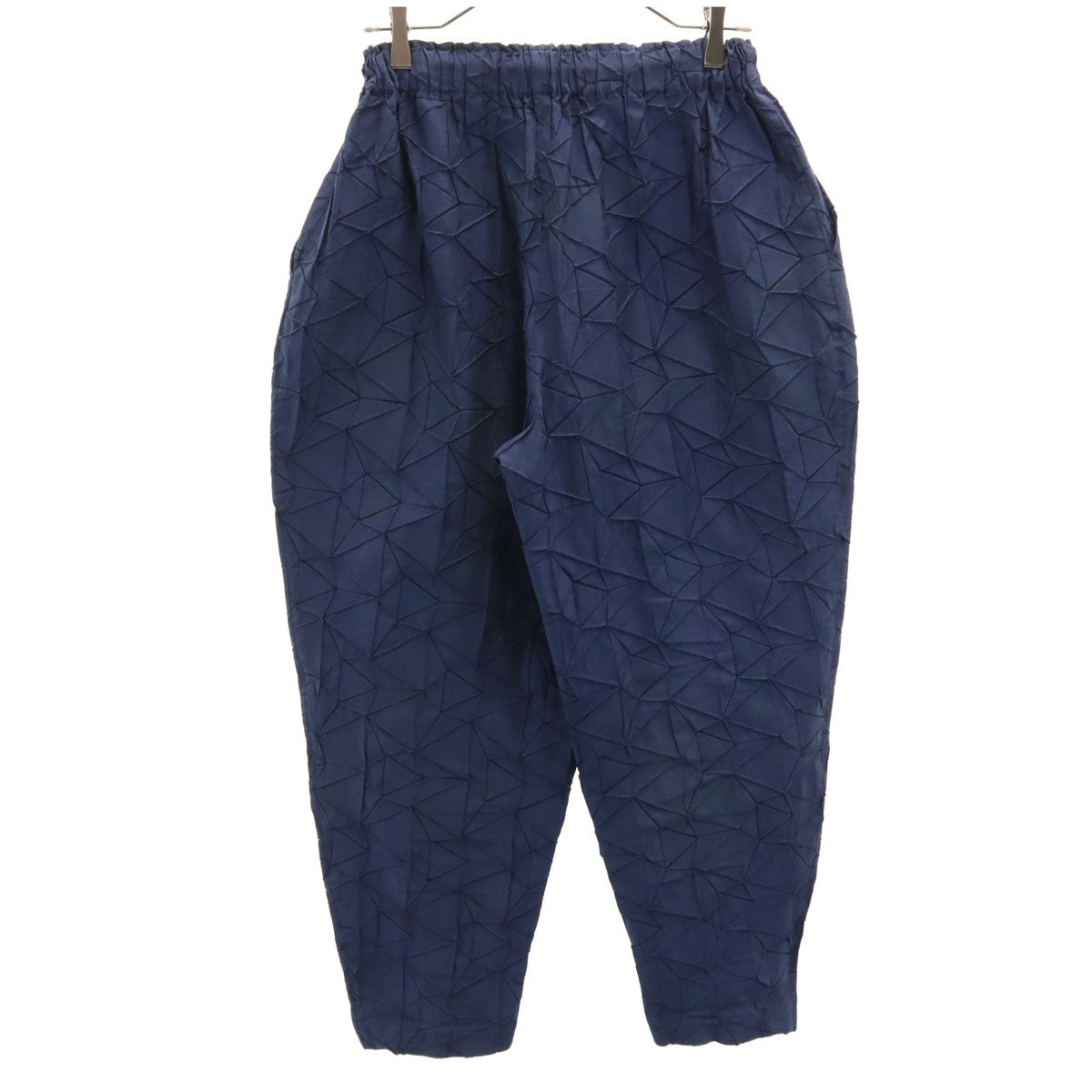 ISSEY MIYAKE イッセイミヤケ プリーツ加工 テーパードパンツ 2 ネイビー バルーン レディース