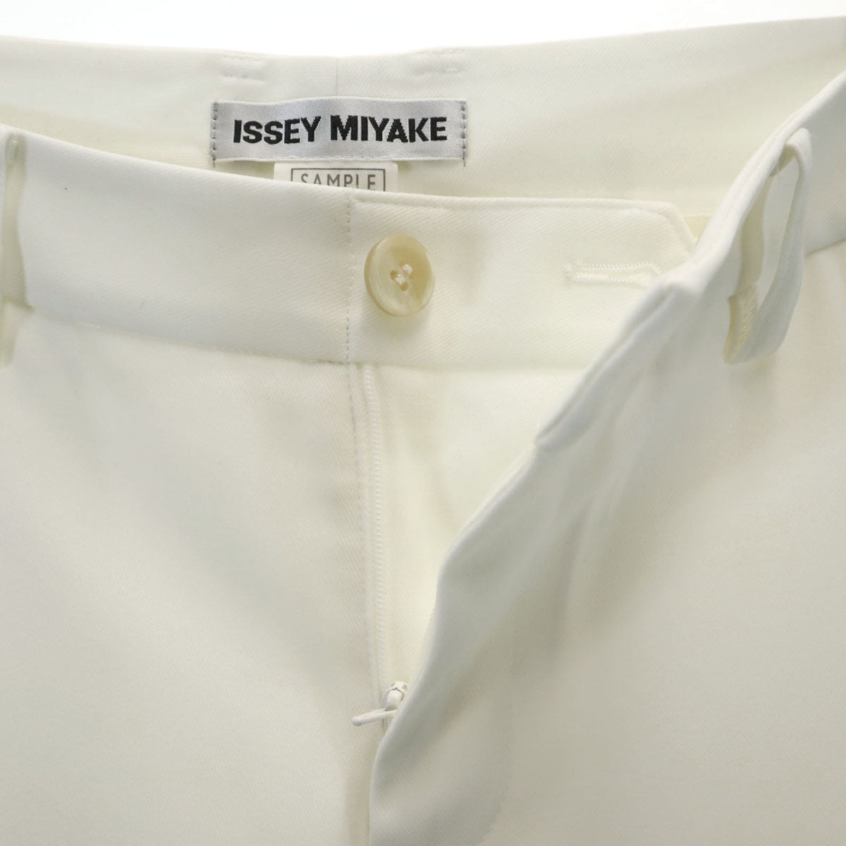 ISSEY MIYAKE イッセイミヤケ 日本製 ワイドパンツ 7 アイボリー レディース