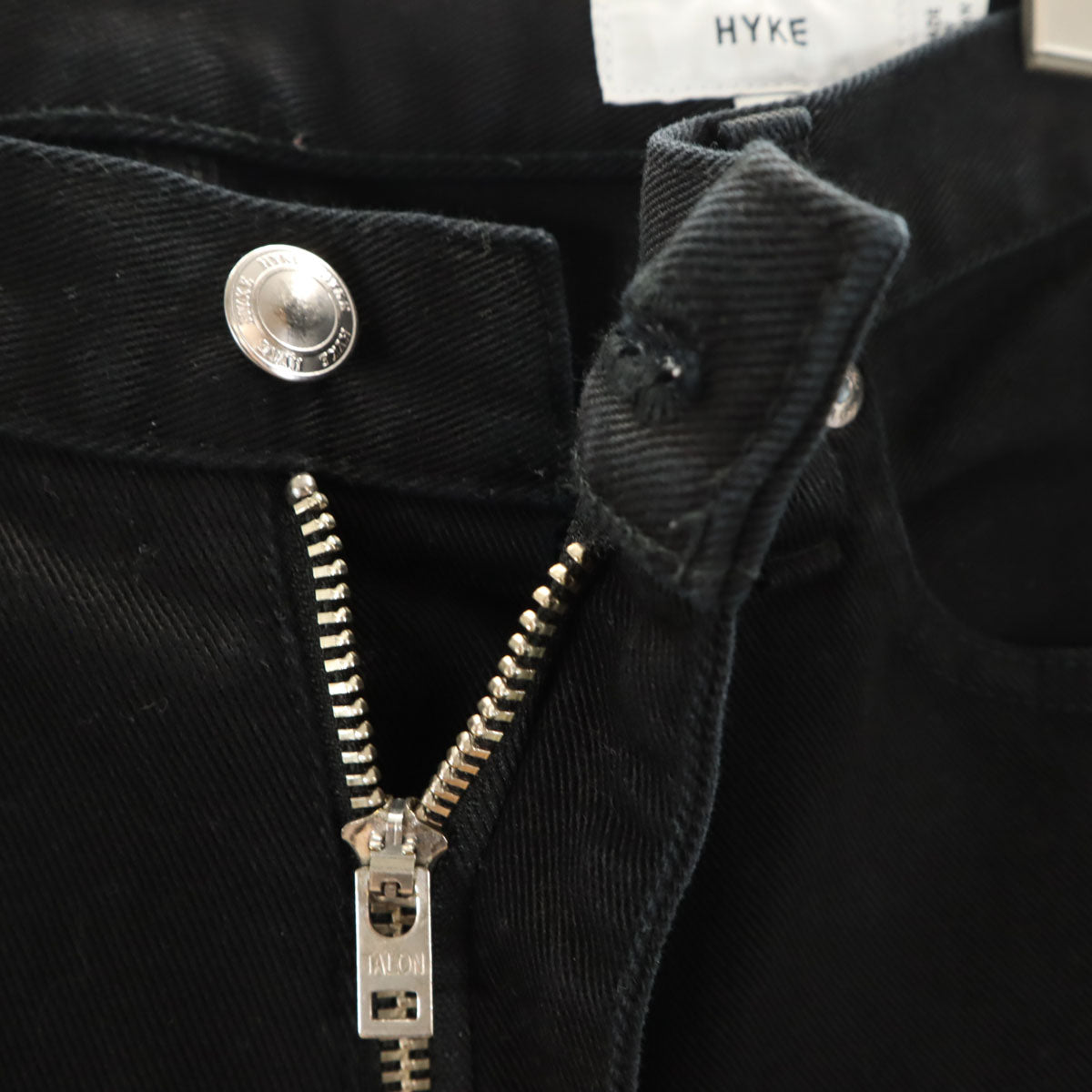 HYKE ハイク 日本製 ストレッチ パンツ w28 ブラック系 レディース