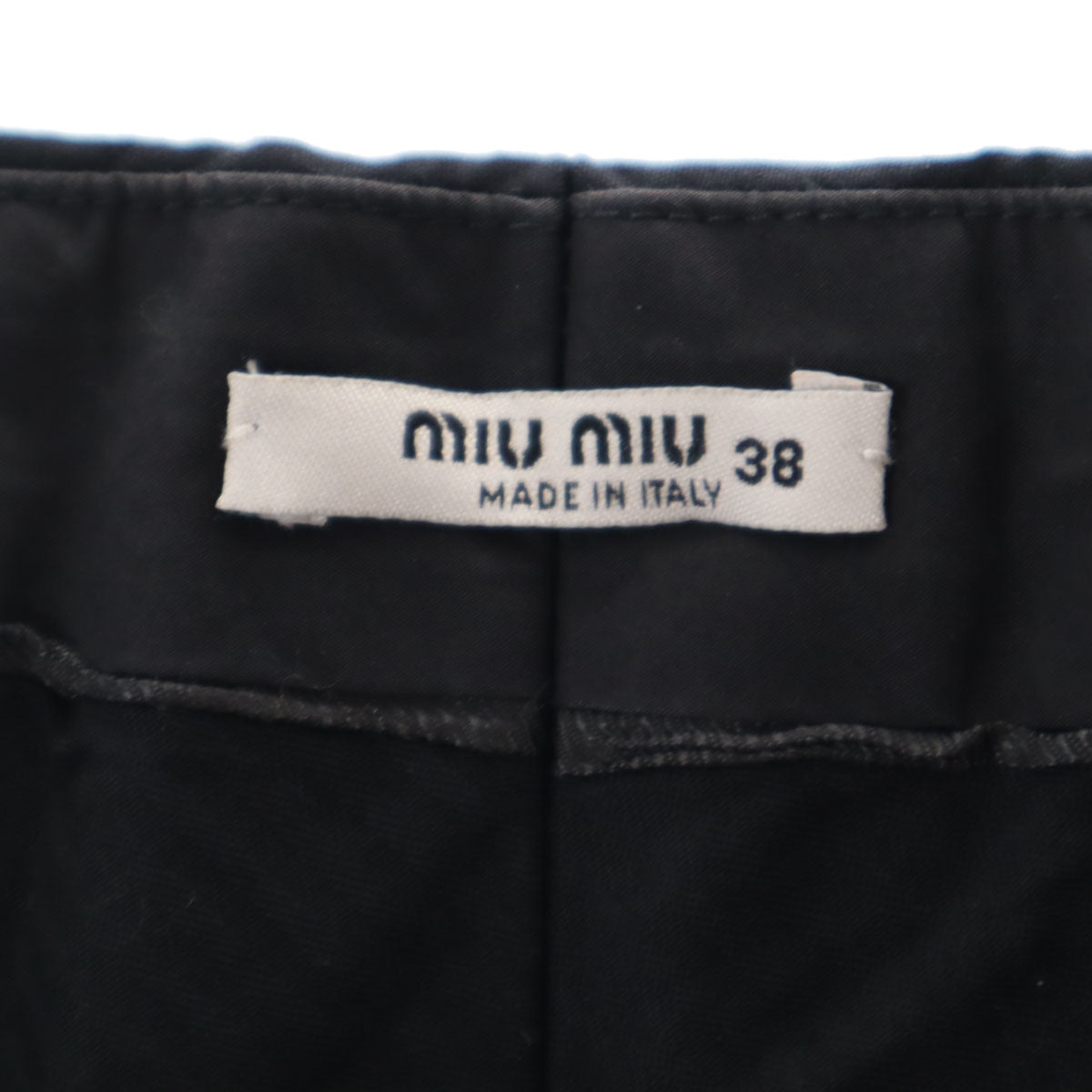MIUMIU ミュウミュウ イタリア製 テーパードパンツ 38 ブラック レディース