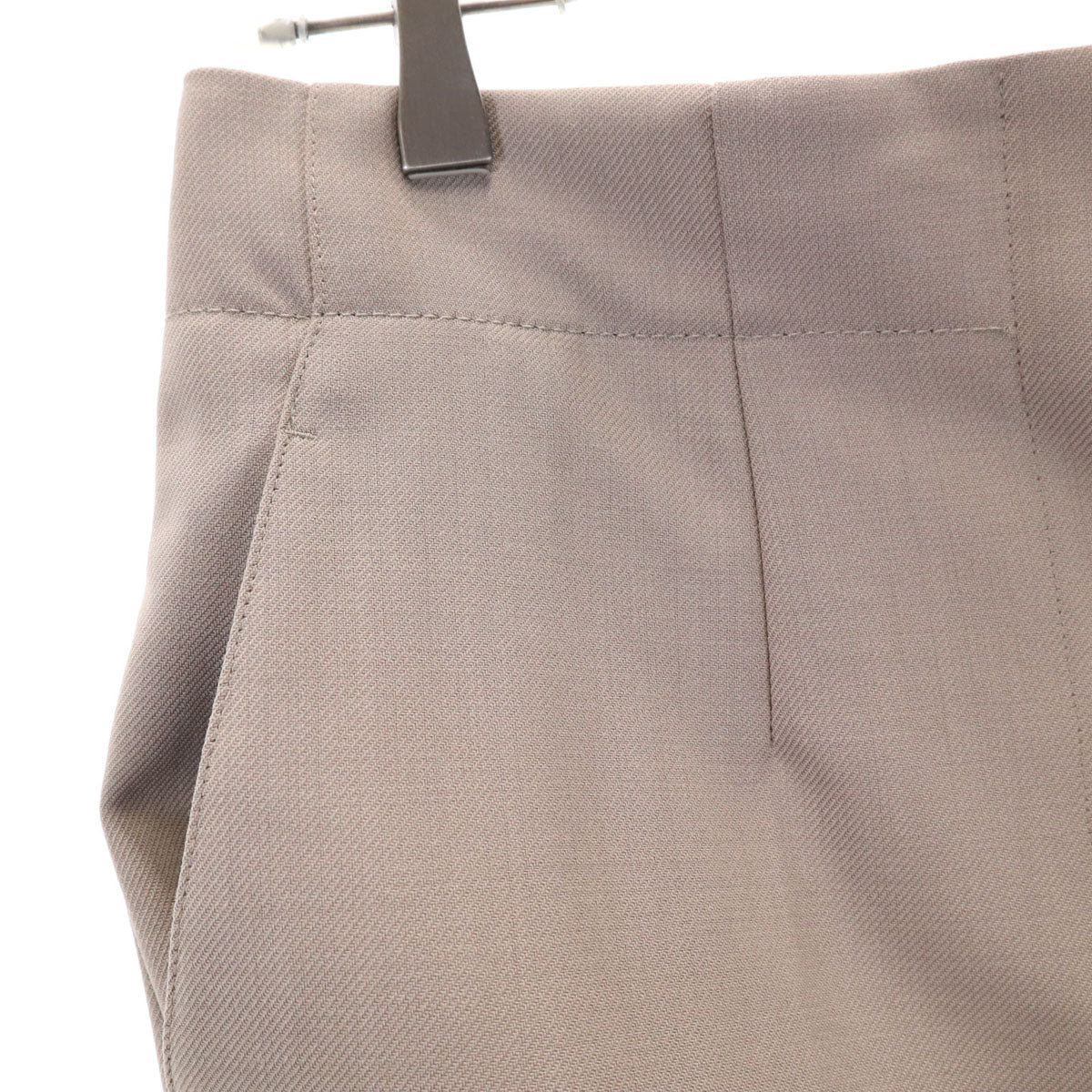 未使用 ebure エブール 日本製 ウール テーパードパンツ 38 ベージュ系 レディース