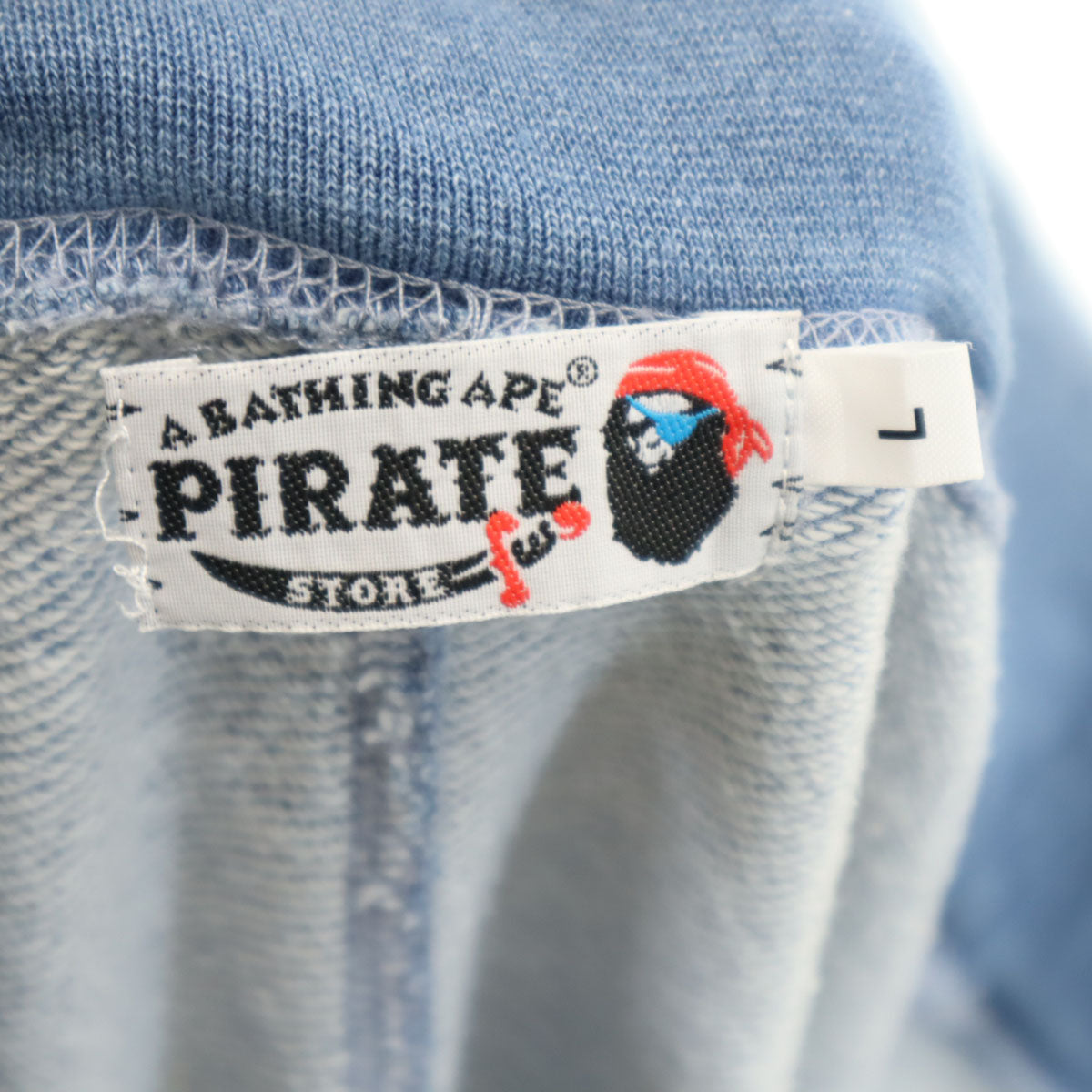 A BATHING APE PIRATE STORE アベイシングエイプ パイレーツストア インディゴ染め スウェットパンツ L 水色 メンズ