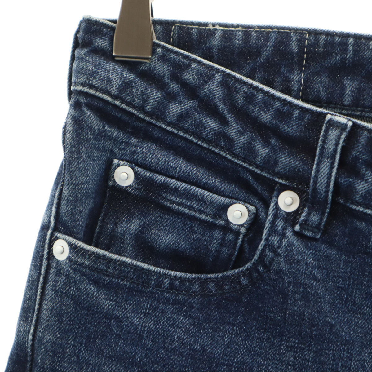 未使用 CINOH チノ 日本製 スキニーデニムパンツ W28 ブルー ジーンズ レディース