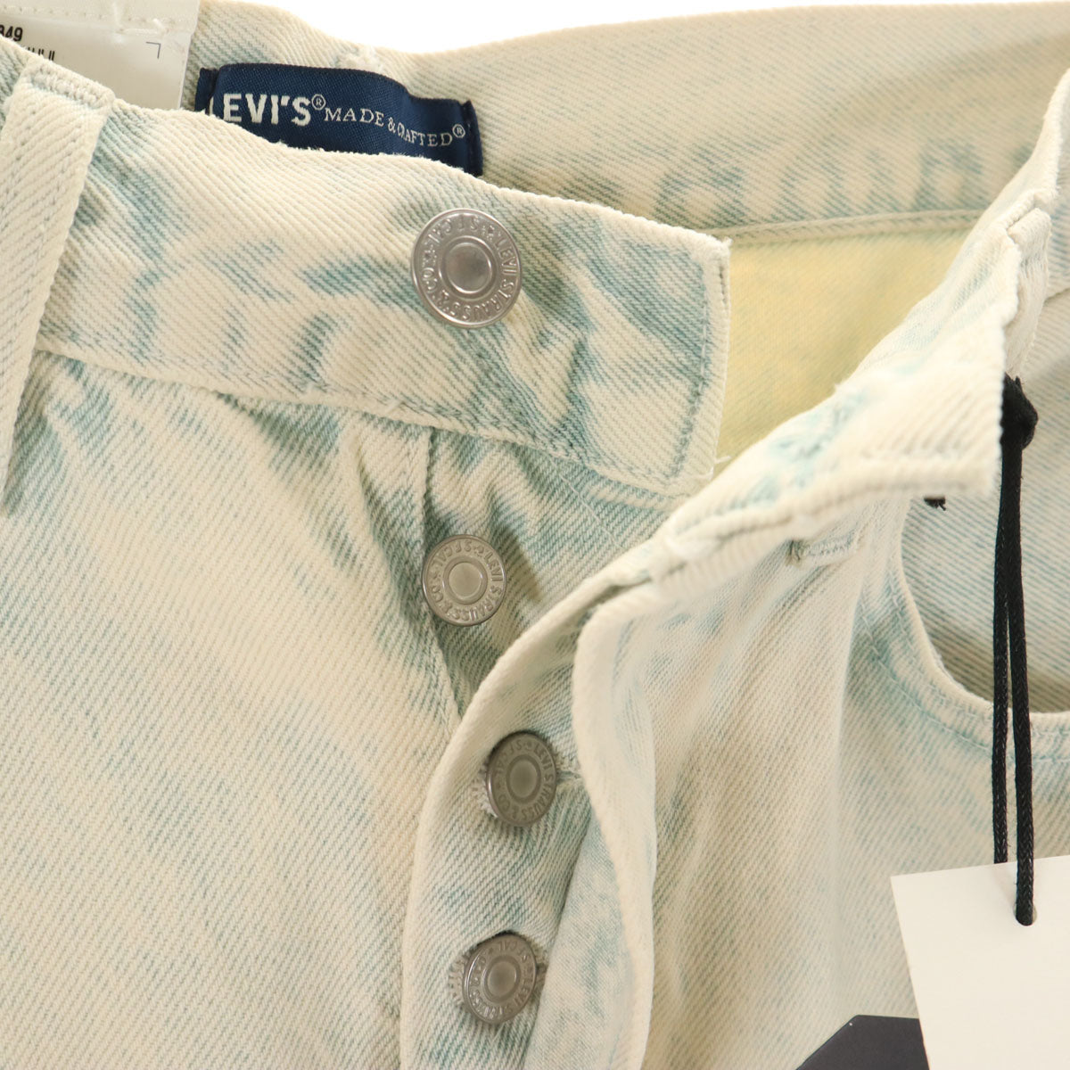 未使用 LEVI'S MADE&CRAFTED リーバイスメイドアンドクラフテッド 501 ブルガリア製 ビッグE ブリーチ加工 ストレートデニムパンツ W27 アイスブルー ジーンズ レディース