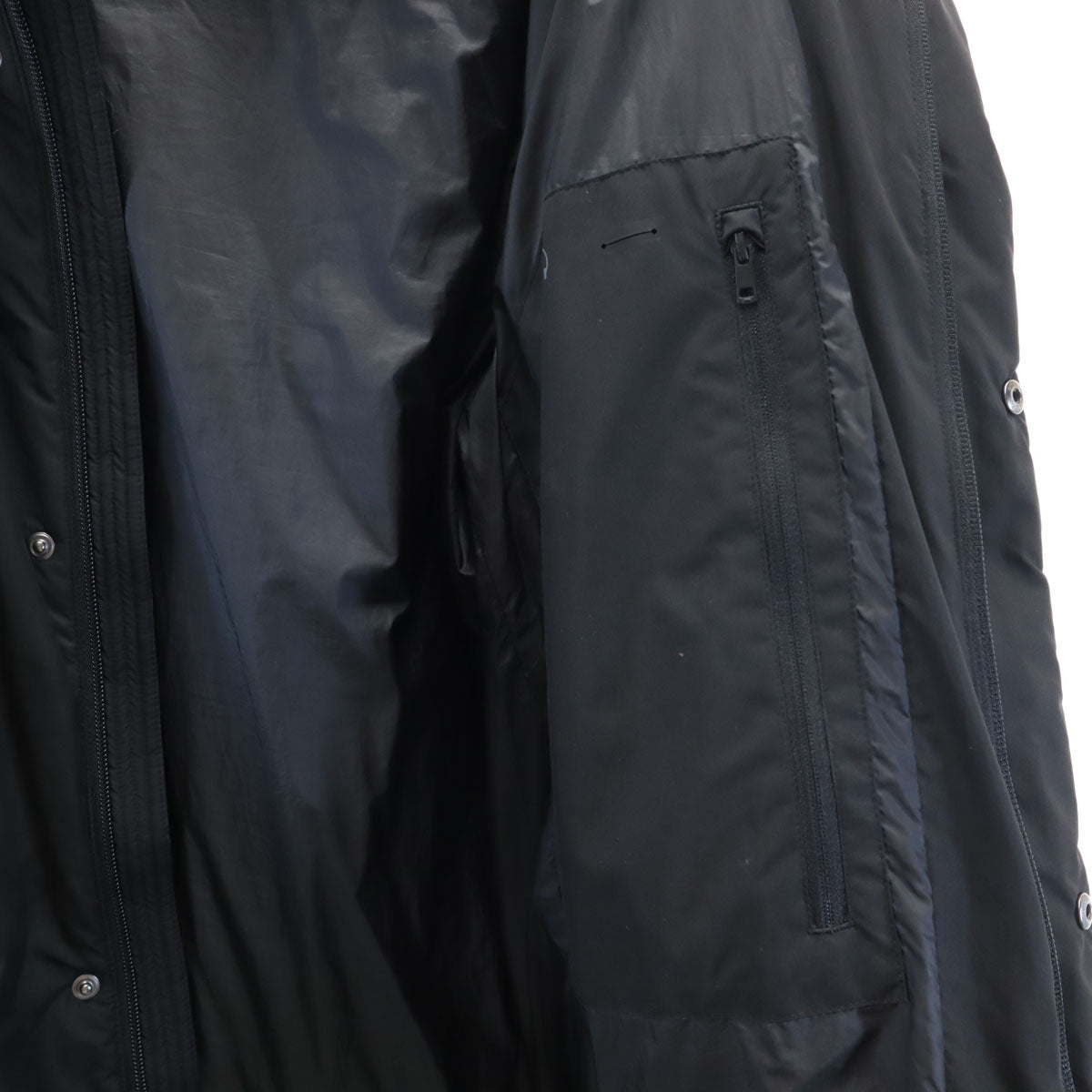 UNIQLO ユニクロ シームレス ダウンジャケット M ブラック メンズ