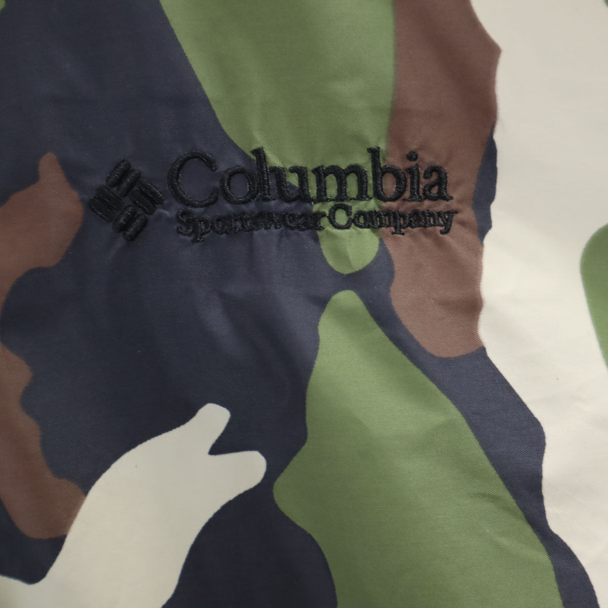 Columbia コロンビア PU1702 カモフラ柄 ピーブルポンチョ ポンチョ M カーキ アウトドア 迷彩 ポケッタブル メンズ