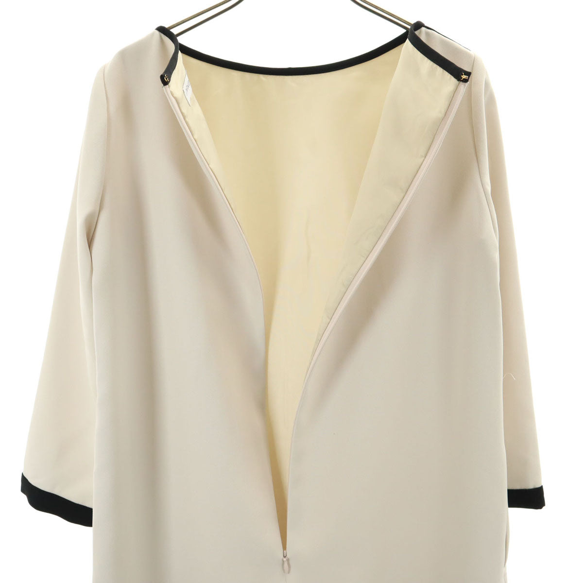 La TOTALITE ラトータリテ 7分袖 パイピング ワンピース 36 ベージュ系 レディース