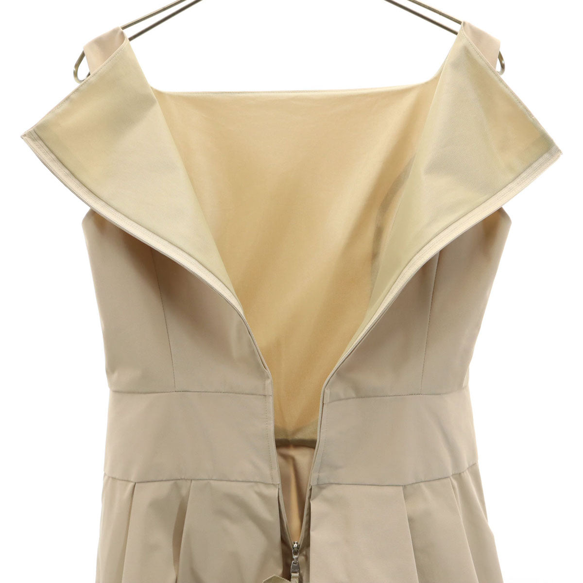 FOXEY NEW YORK フォクシーニューヨーク 日本製 ノースリーブ ボックスプリーツ ミニワンピース 38 ベージュ レディース