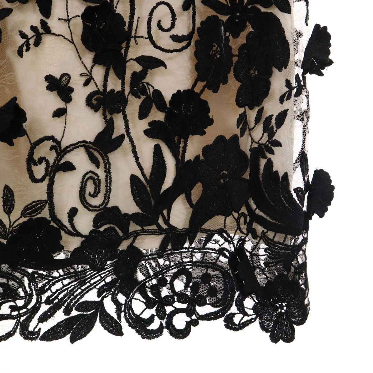 Diagram GRACE CONTINENTAL ダイアグラム グレースコンチネンタル 総刺繍 ノースリーブ 膝丈ワンピース 36 アイボリー系 レディース