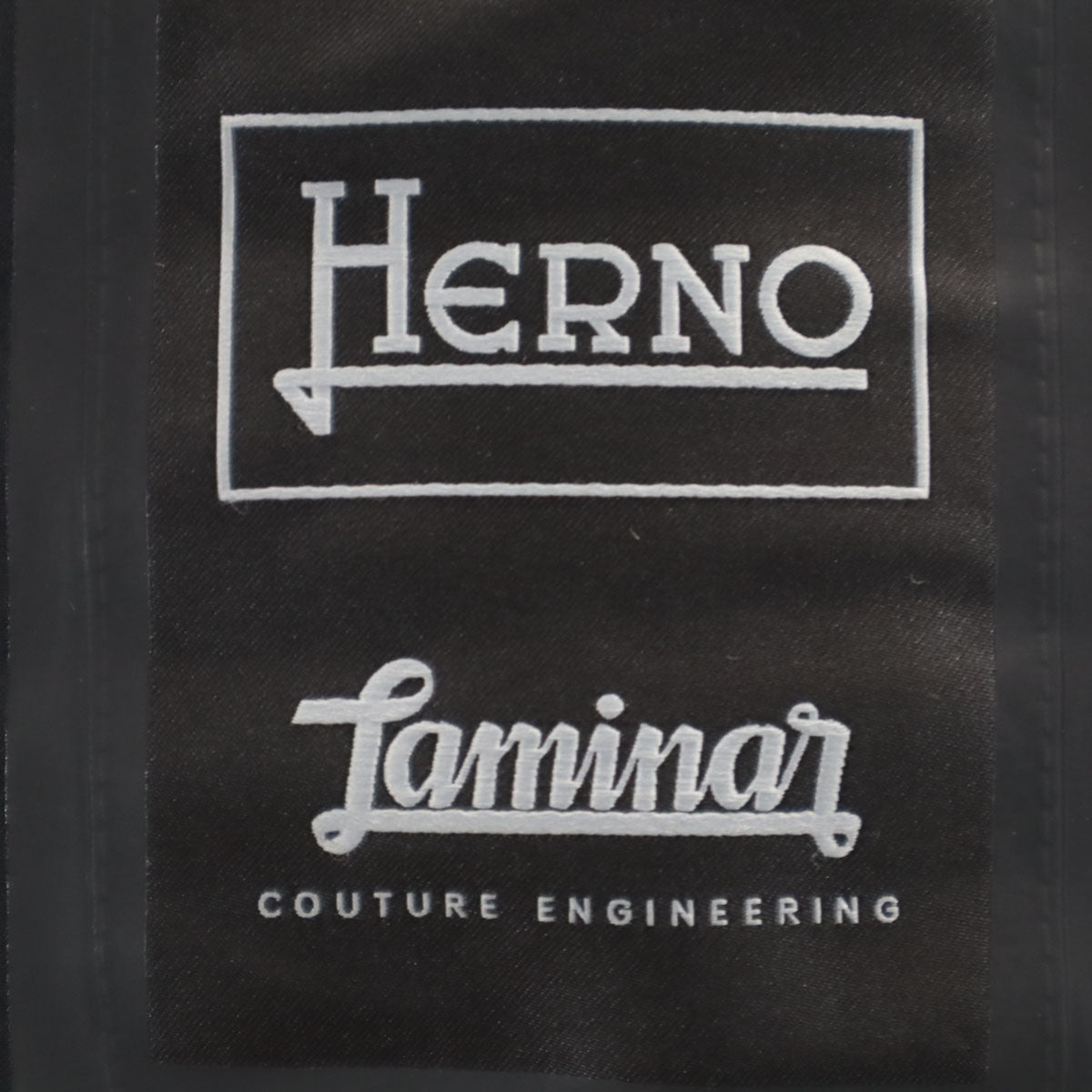 Herno ヘルノ ダウンコート 42 ブラック Laminar GORE-TEX レディース
