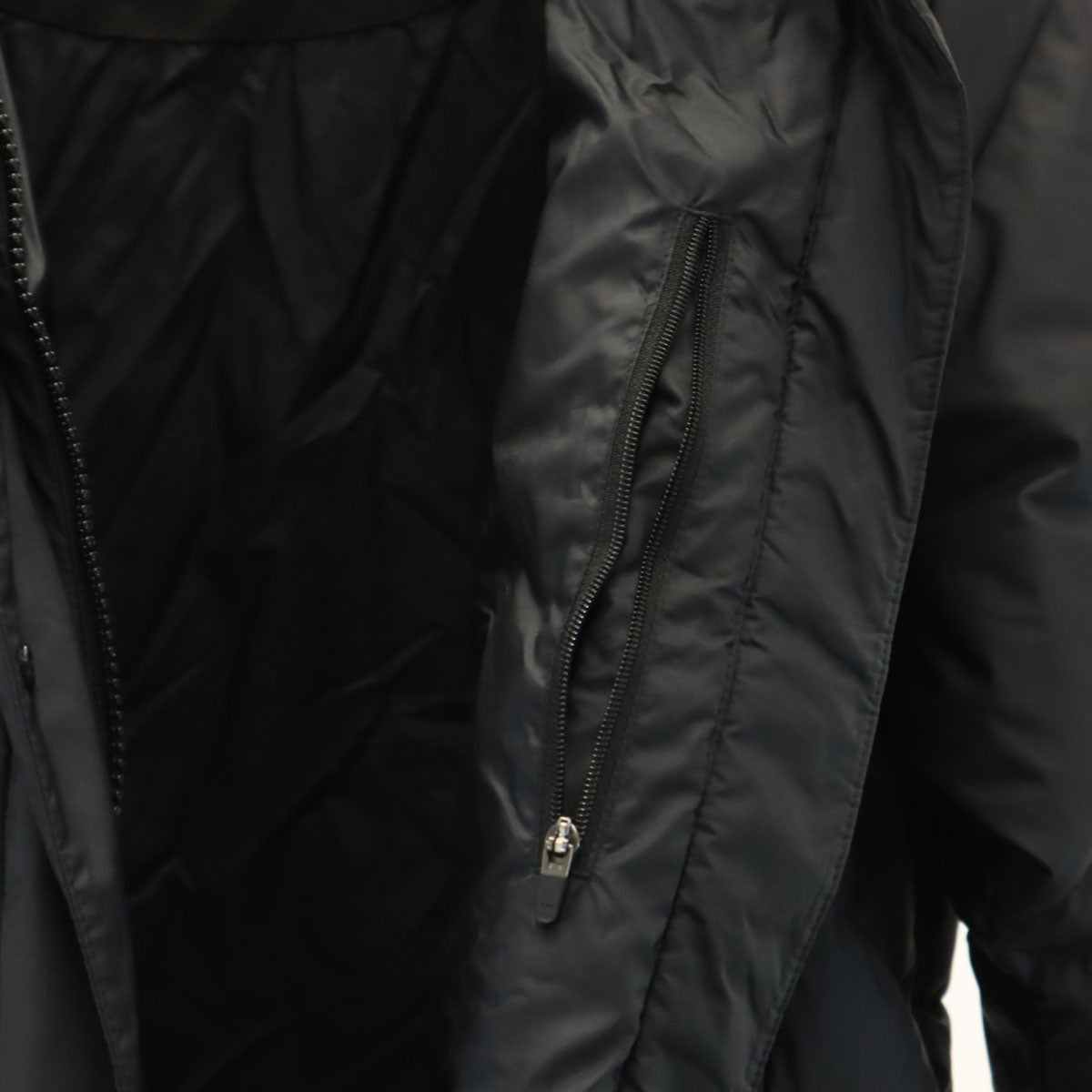 美品 patagonia パタゴニア ダウンコート L ブラック アウトドア 28441FA19 レディース