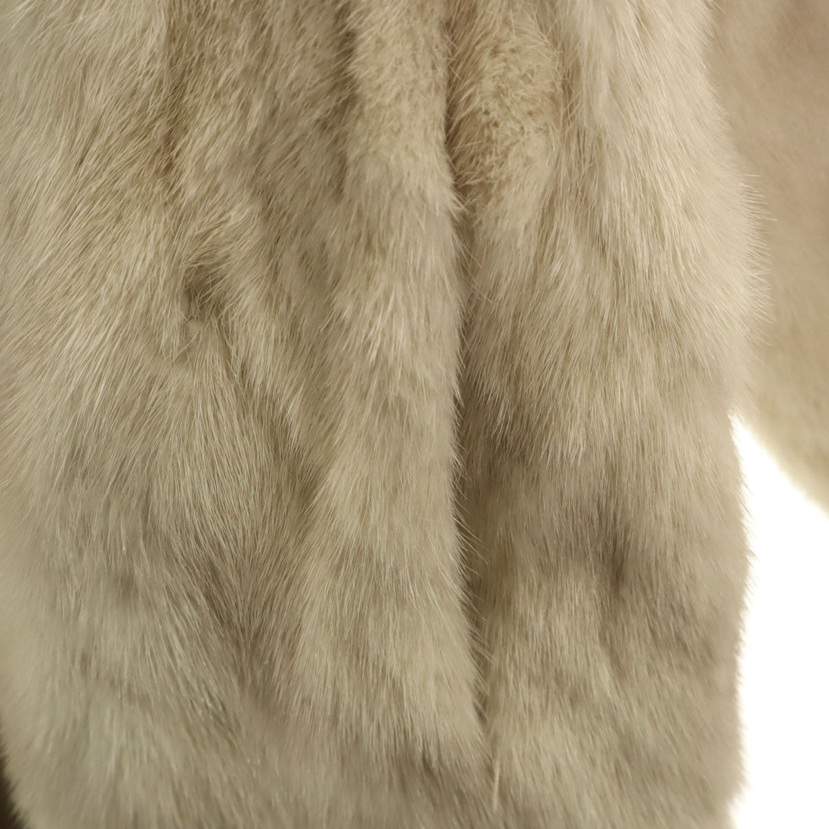 美品 Josephine ジョセフィーヌ 毛皮コート 11 グレージュ系 レディース