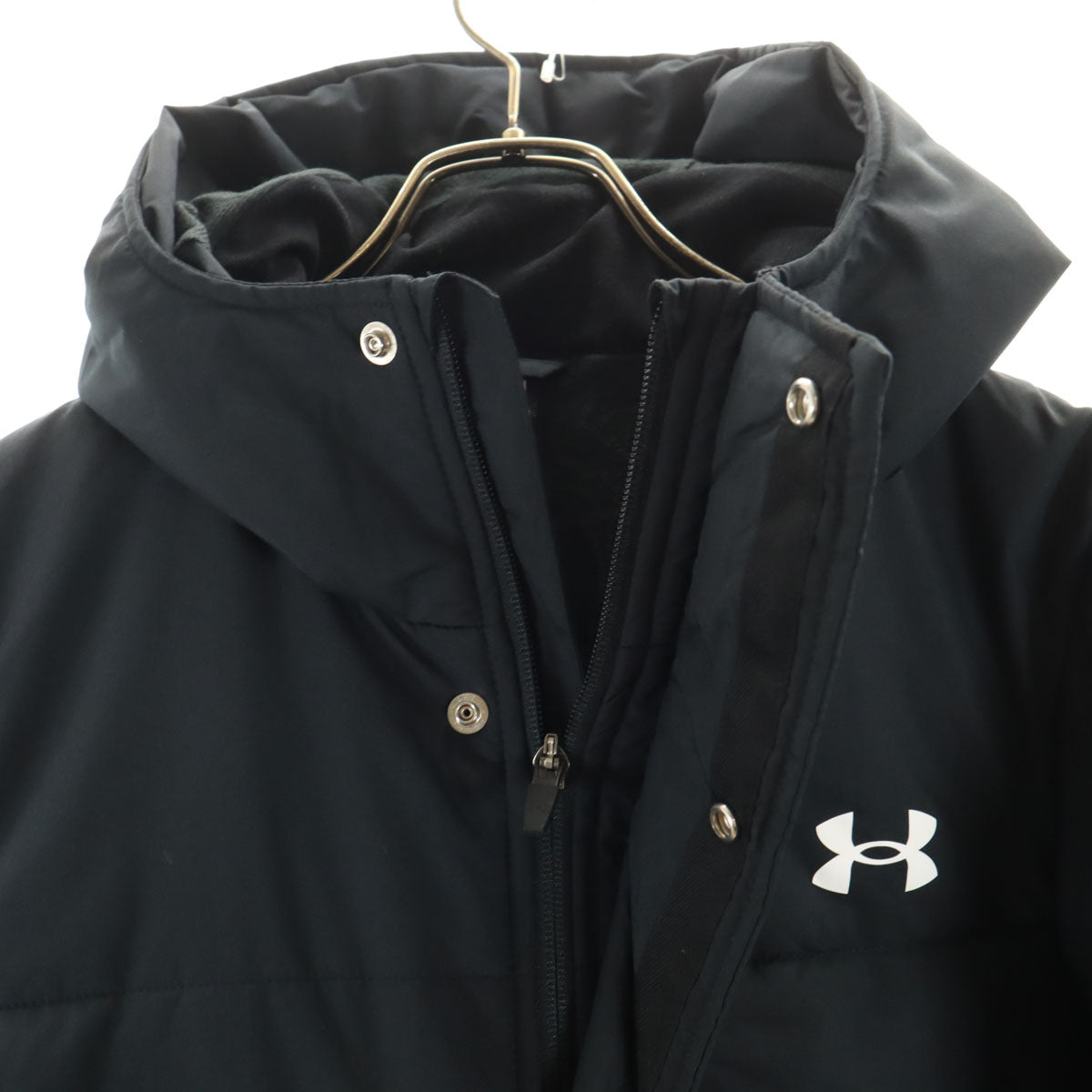 美品 UNDER ARMOUR アンダーアーマー ベンチコート S ブラック 中綿 メンズ