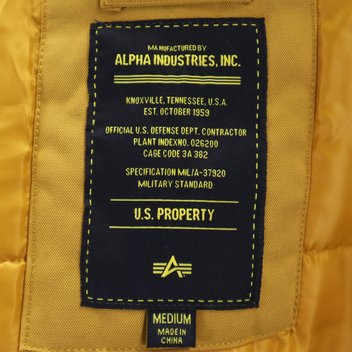 ALPHA INDUSTRIES INC アルファインダストリーズ 中綿コート M マスタード メンズ