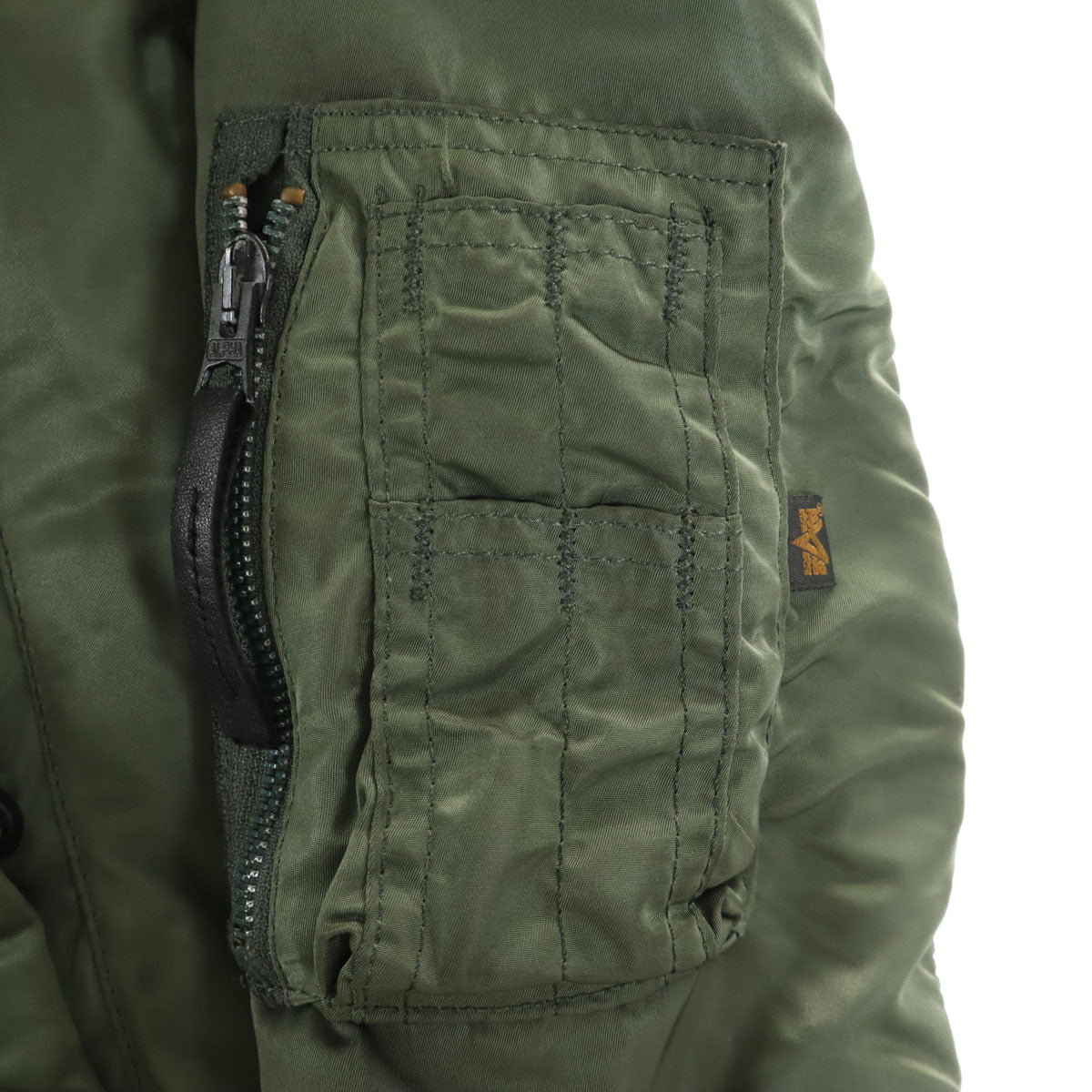 ALPHA INDUSTRIES INC アルファインダストリーズ USA製 ナイロン N3B ミリタリーコート L カーキ系 メンズ