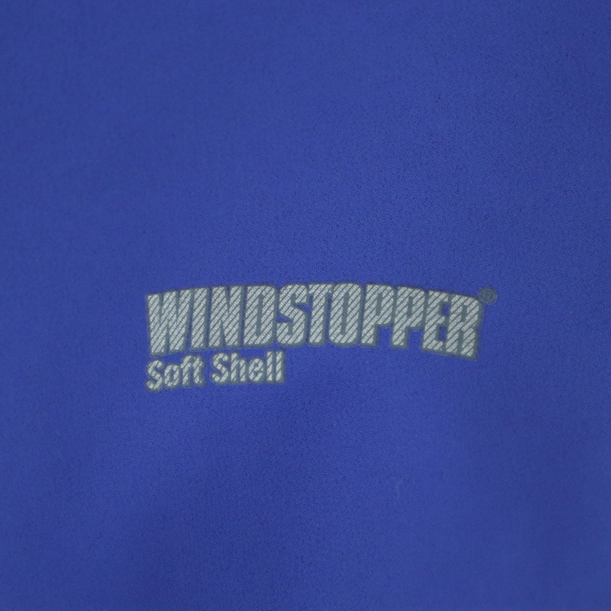 美品 MOUNTAIN EQUIPMENT マウンテンイクイップメント ロゴプリント 長袖 ナイロンジャケット S ブルー メンズ