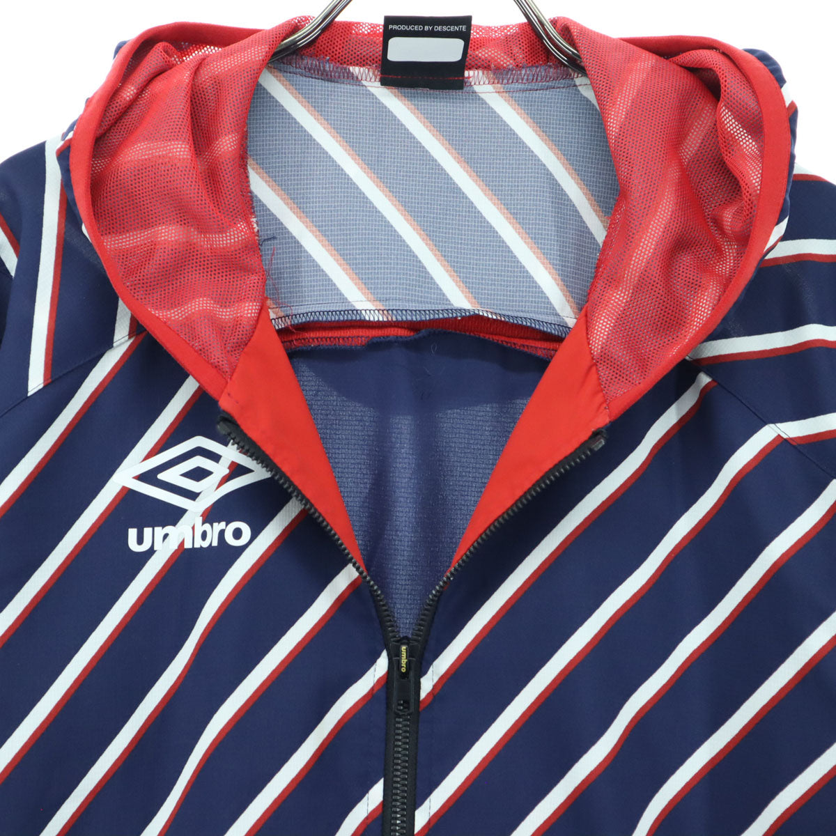 美品 umbro アンブロ UCS4441L ボーダー 長袖 フード付き ウインドブレーカー M ネイビー×レッド×ホワイト レディース
