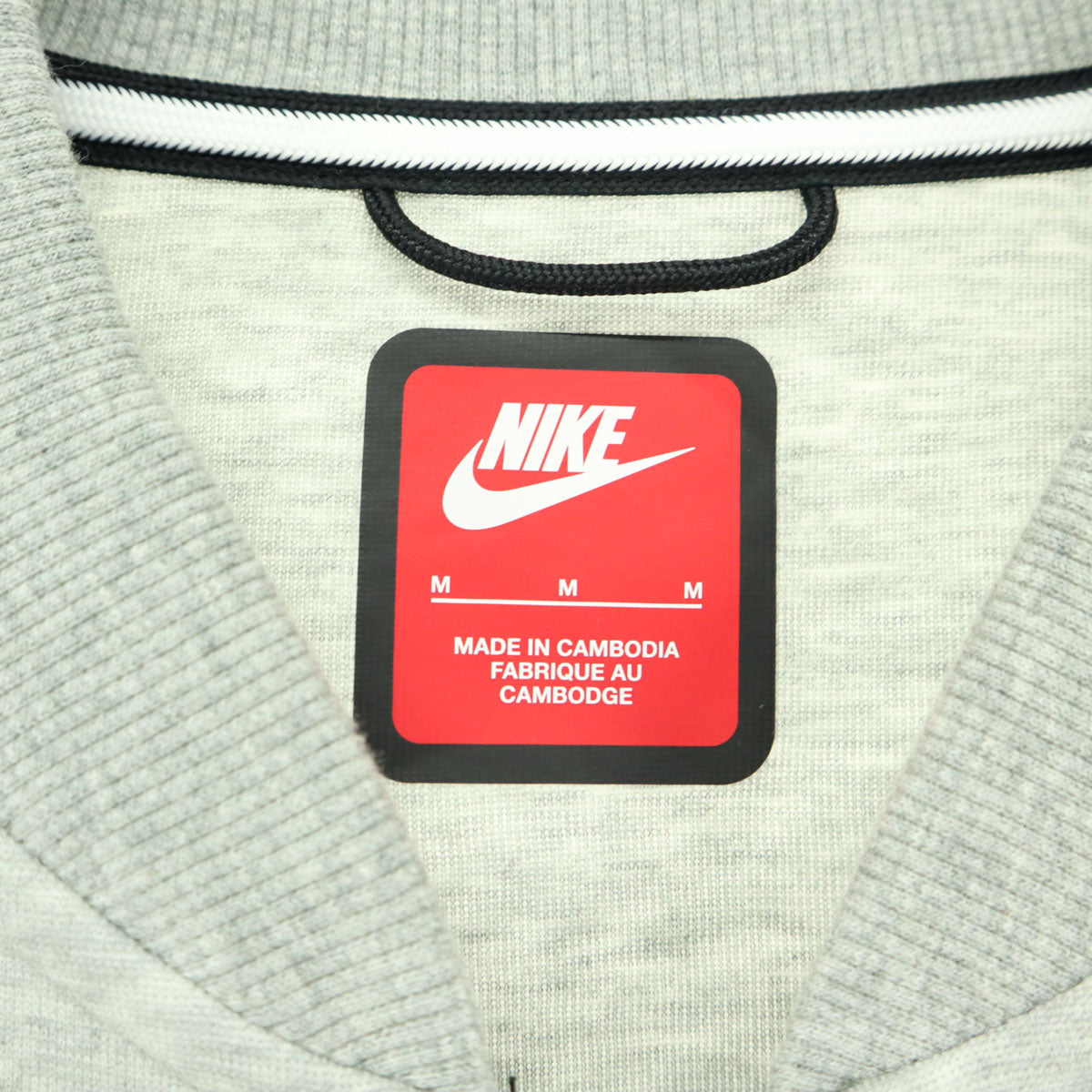 美品 NIKE ナイキ 長袖 ボンバー ジャケット M ライトグレー メンズ