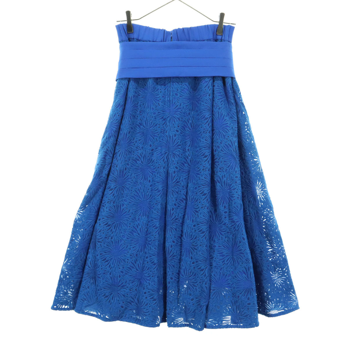 美品 ADORE アドーア 日本製 花柄 刺_ ミモレ丈 フレアスカート 38 ブルー ベルト付 レディース