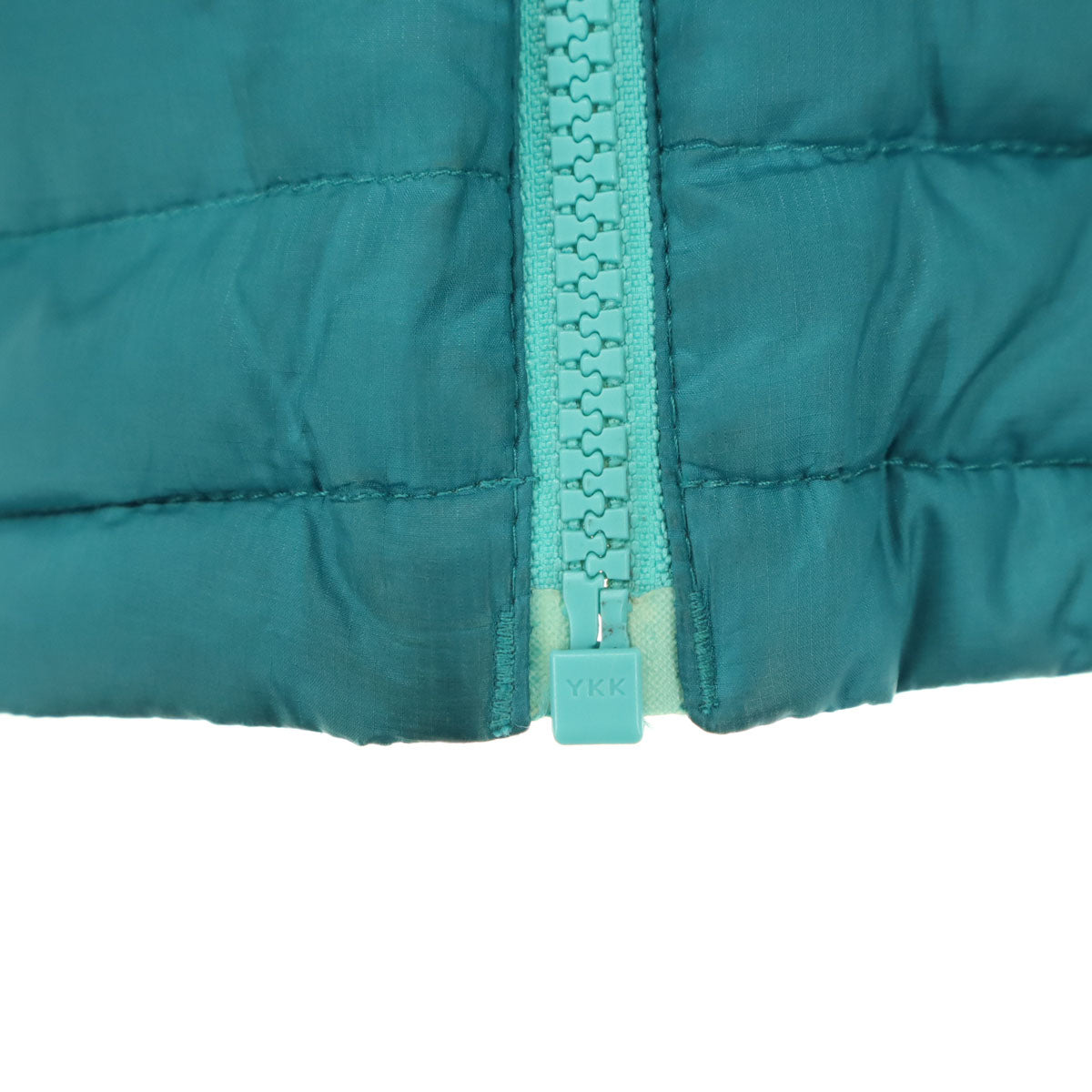 patagonia パタゴニア リバーシブル 総柄 ワンポイントロゴ 長袖 ダウンジャケット グリーン系 品番61371 キッズ