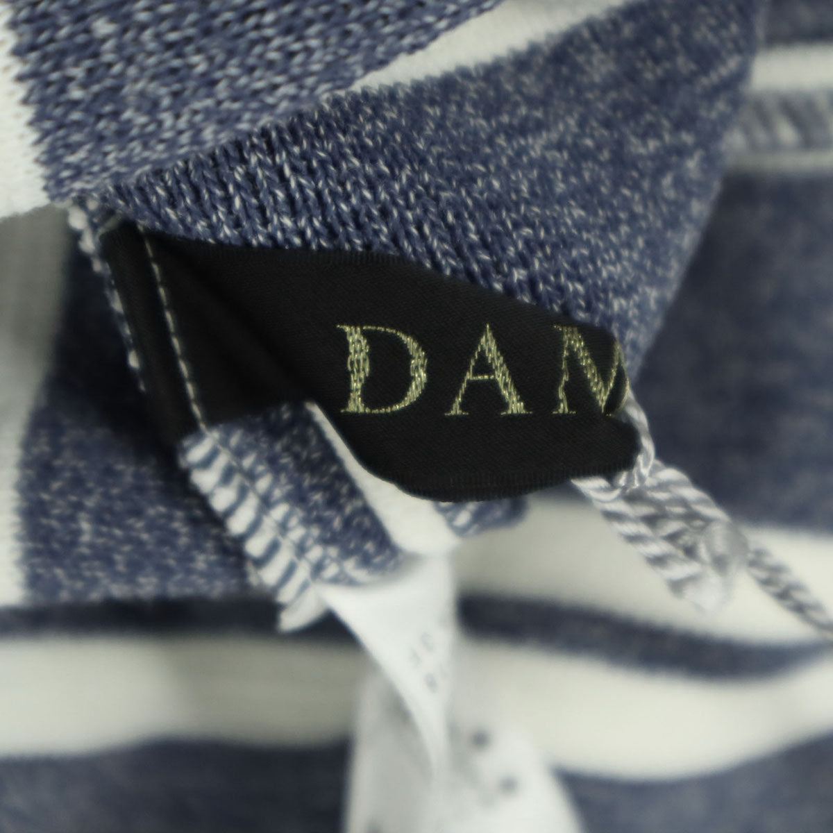 未使用 DAMAcollection ダーマコレクション 日本製 ストライプ柄 長袖 ニットジャケット L ブルー系 レディース