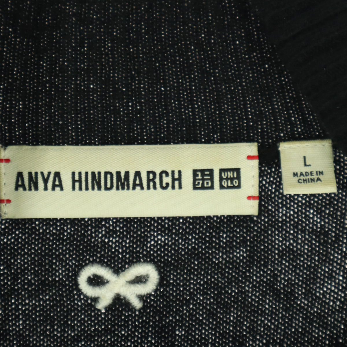 UNIQLO ユニクロ ANYA HINDMARCH アニヤハインドマーチ コラボ カシミヤ ワンポイントロゴ 長袖 ハイネック セーター L ブラック レディース