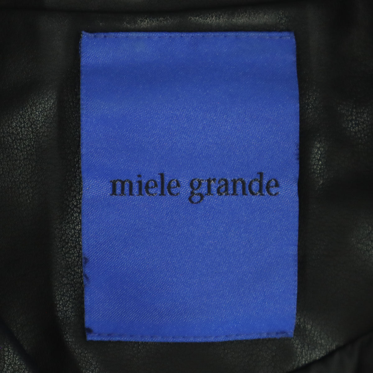 miele grande ミエーレグランデ ノースリーブ ドッキング レザー ベスト ブラック チュール レディース