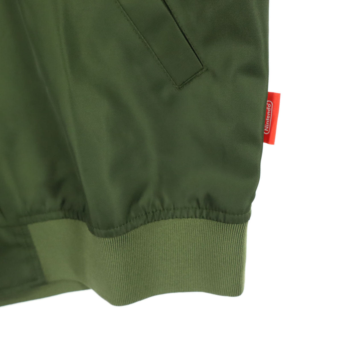 美品 Nintendo 任天堂 SALMON RUN Splatoon3 刺繍 長袖 ブルゾン L カーキ ジャケット スプラトゥーン 外袋付 メンズ