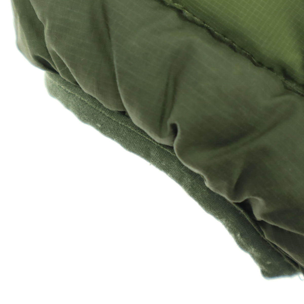 patagonia パタゴニア STY68207FA18 ワンポイントロゴ 長袖 ダウンパーカー M グリーン キッズ