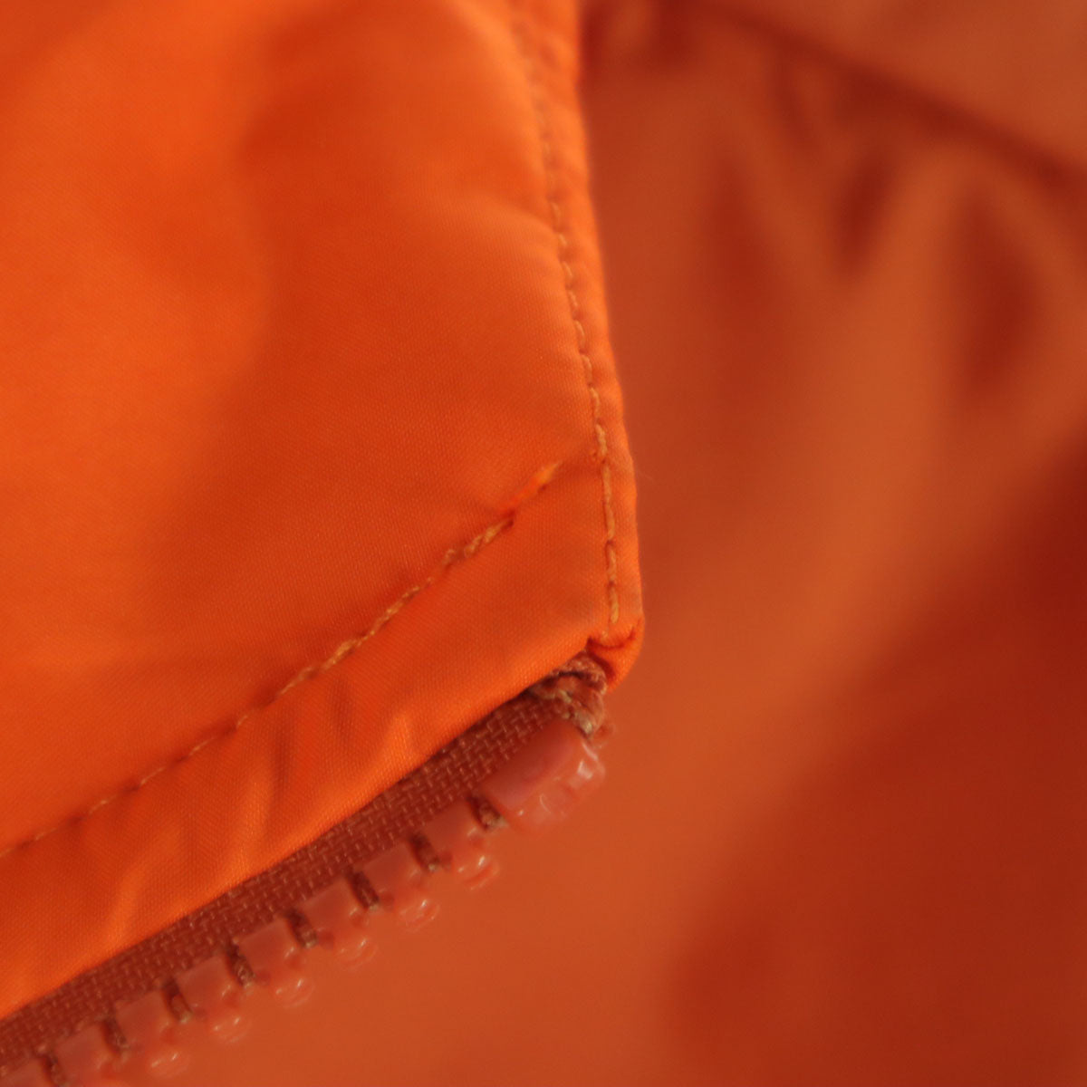 THE NORTH FACE ザノースフェイス ワンポイントロゴ 長袖 中綿ジャケット SP オレンジ NYJ52192Z キッズ